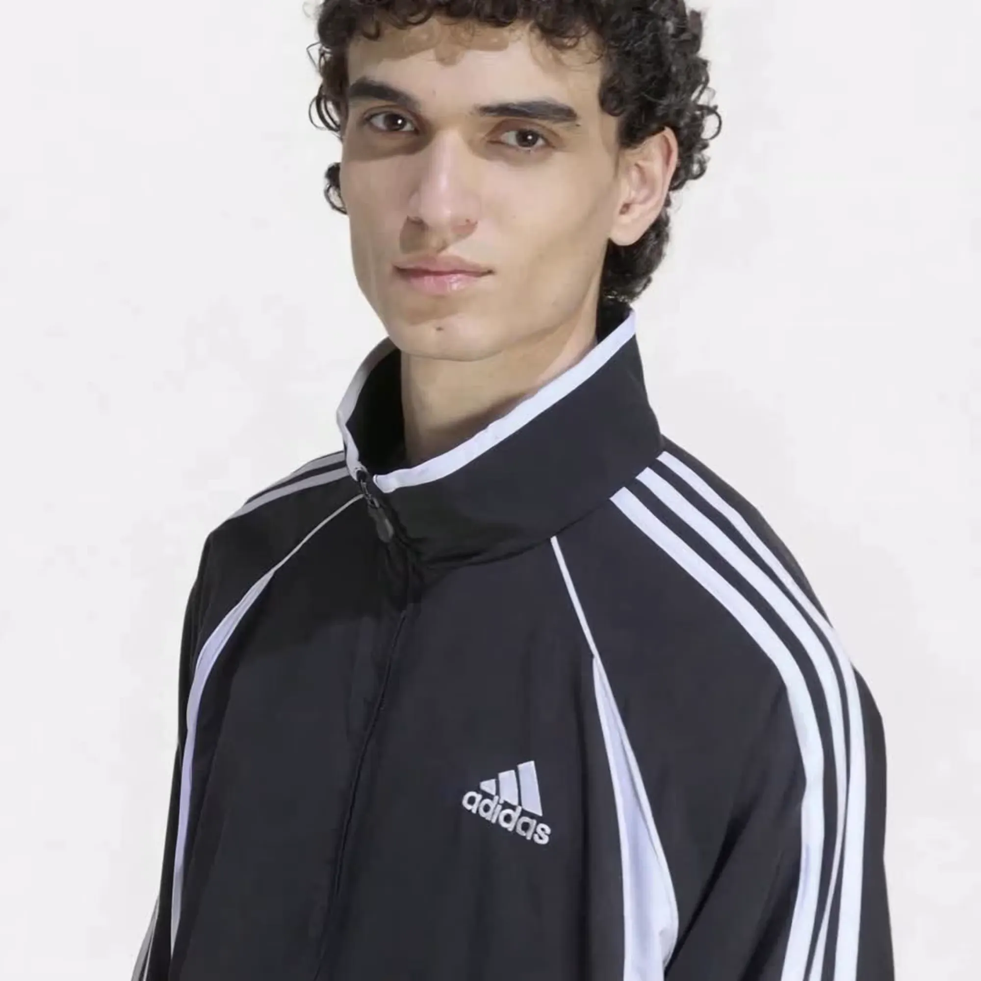 000000_adidas-Teamgeist-Adicolor-Track-Jacket_Black_KD5858_img6