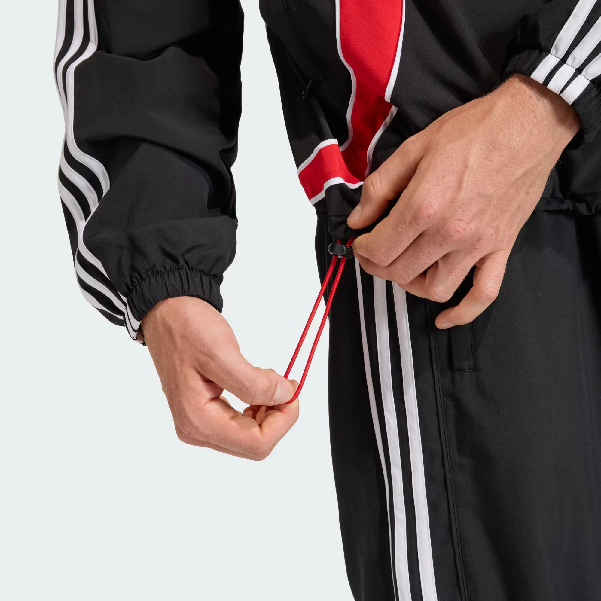 000000_adidas-Teamgeist-Adicolor-Track-Jacket_Black-Better-Scarlet_KD5859_img5