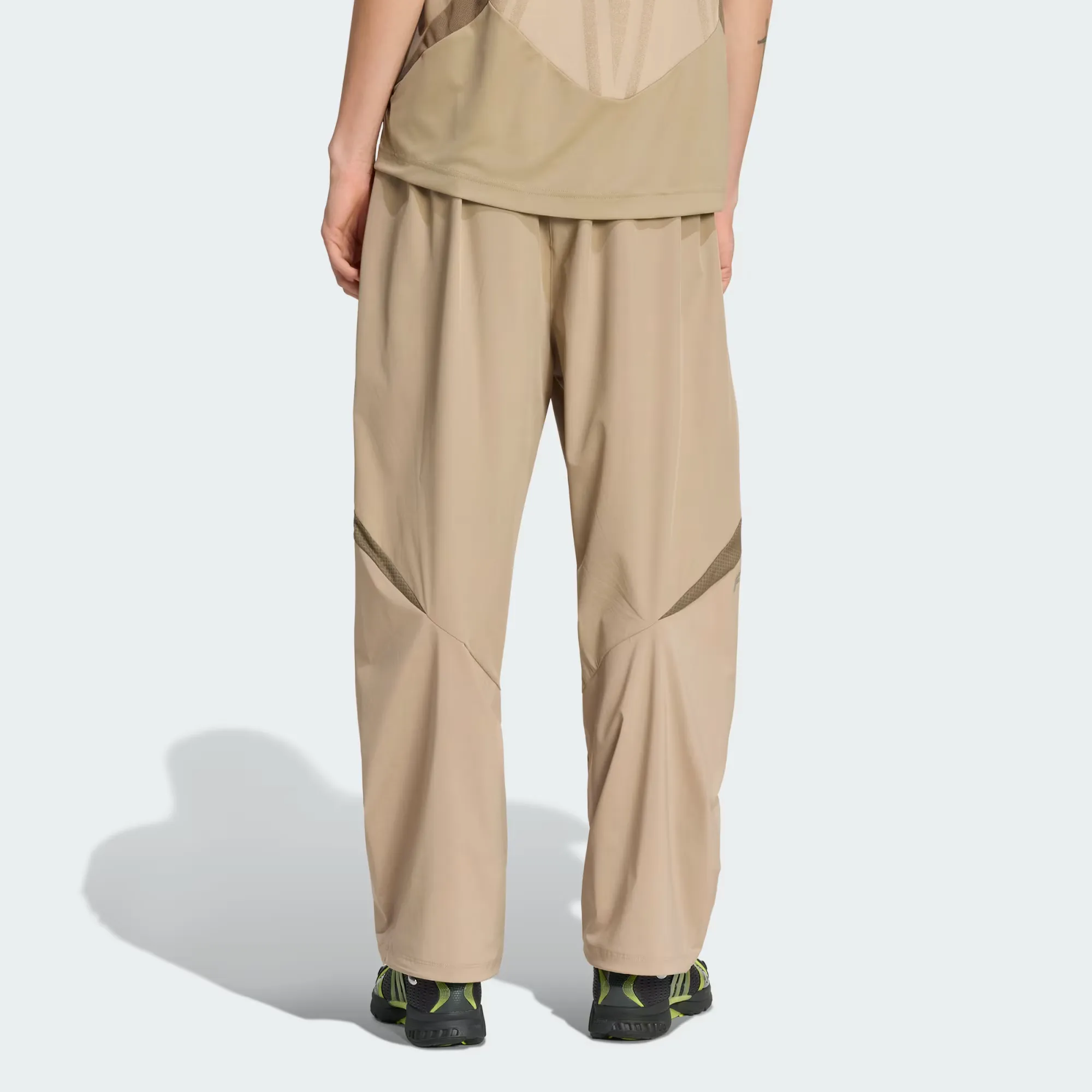 000000_adidas-F50-Striped-Track-Pants_Blanch-Brown_KE0761_img1