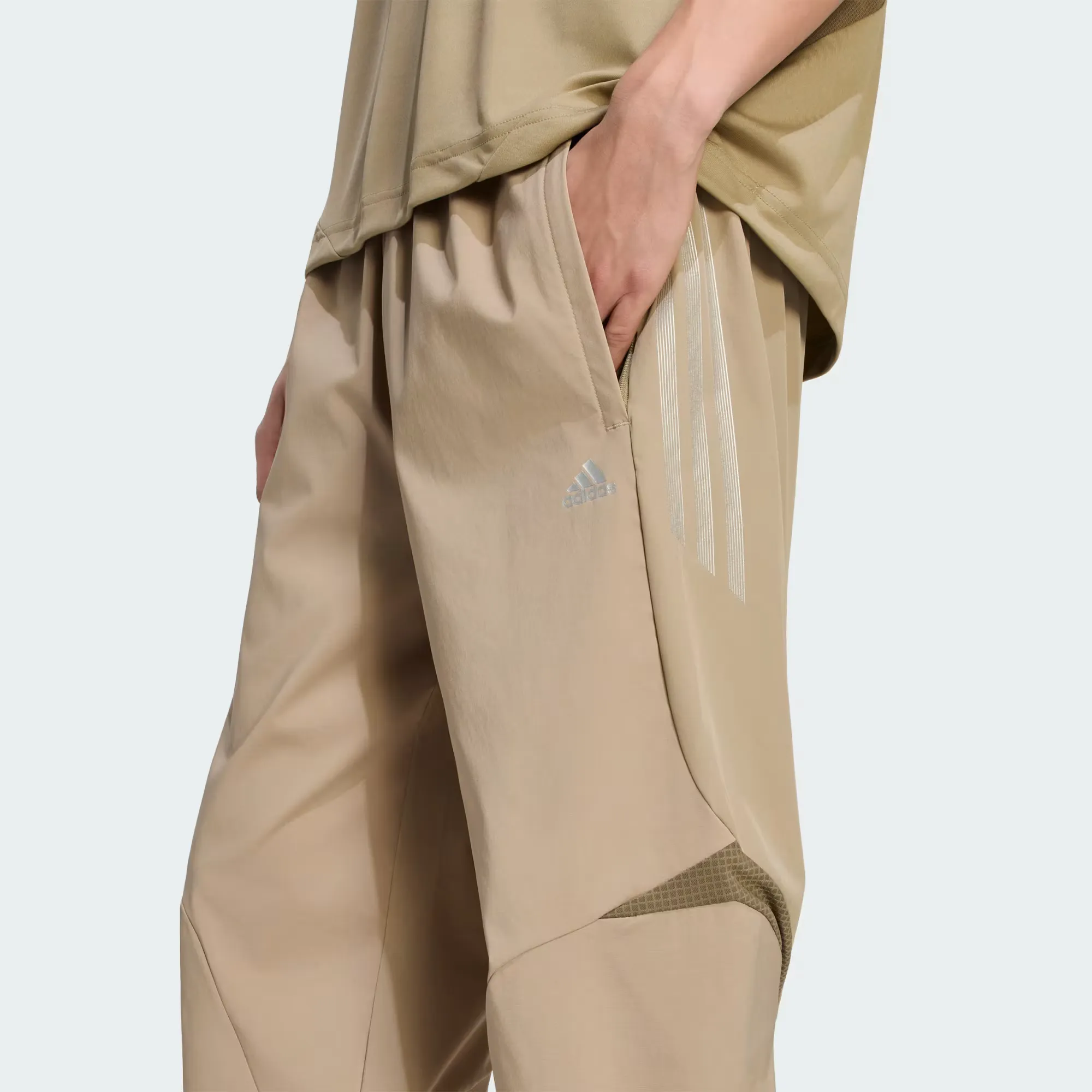 000000_adidas-F50-Striped-Track-Pants_Blanch-Brown_KE0761_img4