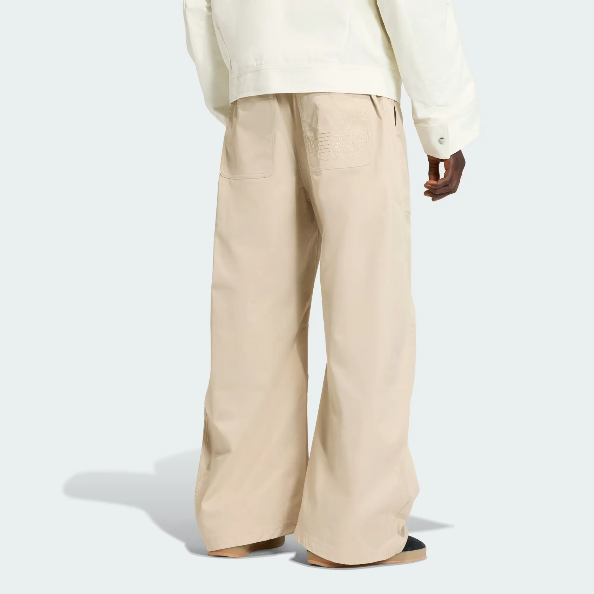 000000_adidas-Premium-Essentials-Wide-Leg-Pants_Stone-Khaki_KD6572_img1