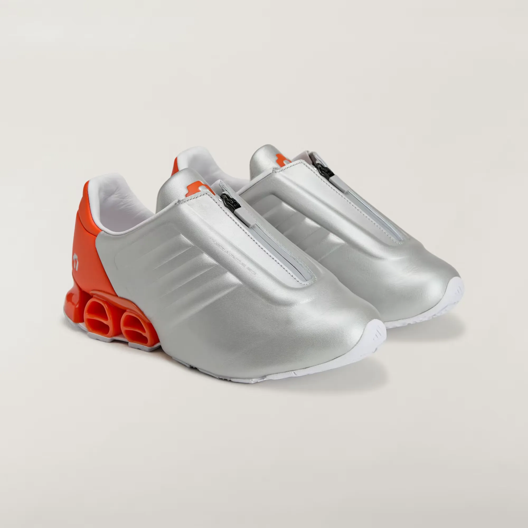 000000_adidas-Megaride-S2-Miaou_Silver-Metallic-Orange_KJ9468_img3