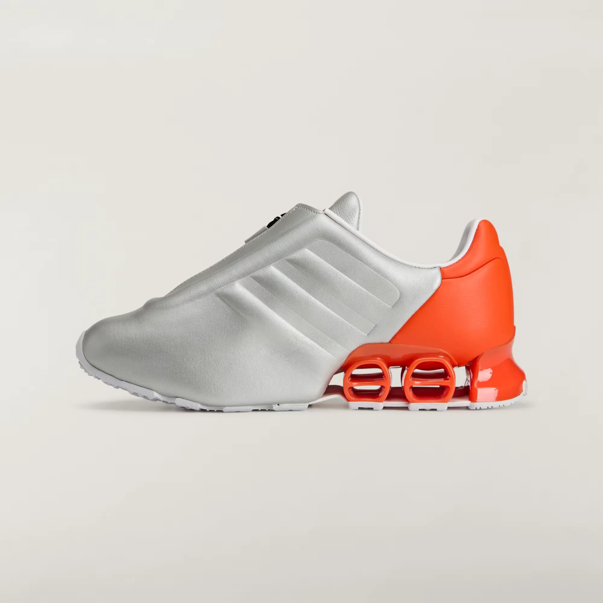 000000_adidas-Megaride-S2-Miaou_Silver-Metallic-Orange_KJ9468_img5