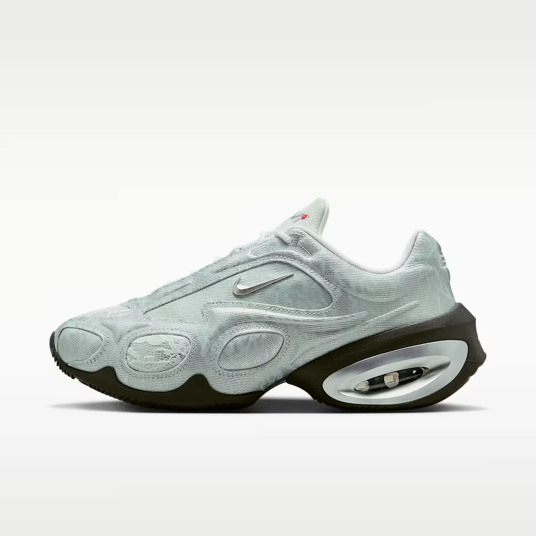 000000_Nike-Air-Max-Muse-WMNS_White-Metallic-Silver_IR8303-100_img0