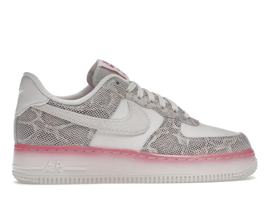 スニーカー Nike WMNS Air Force 1 Low DV1031-030 NIKE公式】レディース エア フォース 1 'Our Force 1' (DV1031