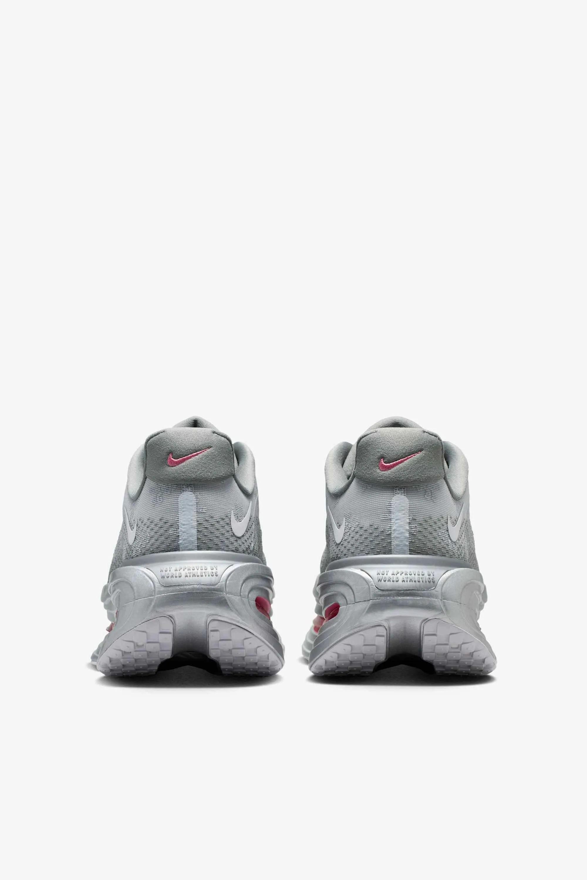 000000_Nike-Vomero-Premium-WMNS_Fleur-De-Lis_IQ0028-001_img4