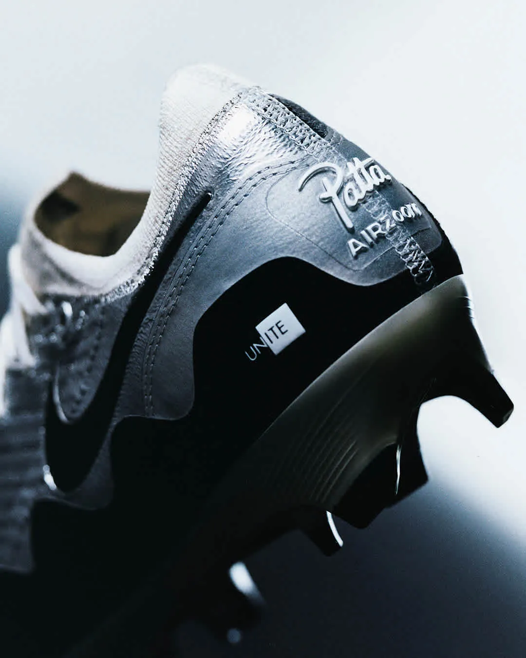 000000_Nike-Mercurial-Zoom-Vapor-16-Elite-FG-x-Patta_Chrome_IQ3365-001_img6