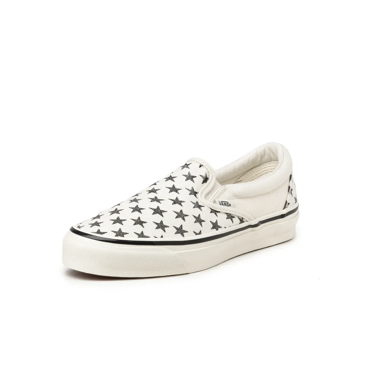 000000_Vans-LX-Classic-Slip-On_White-Black-Stars_VN000Z7ZKIG_img1