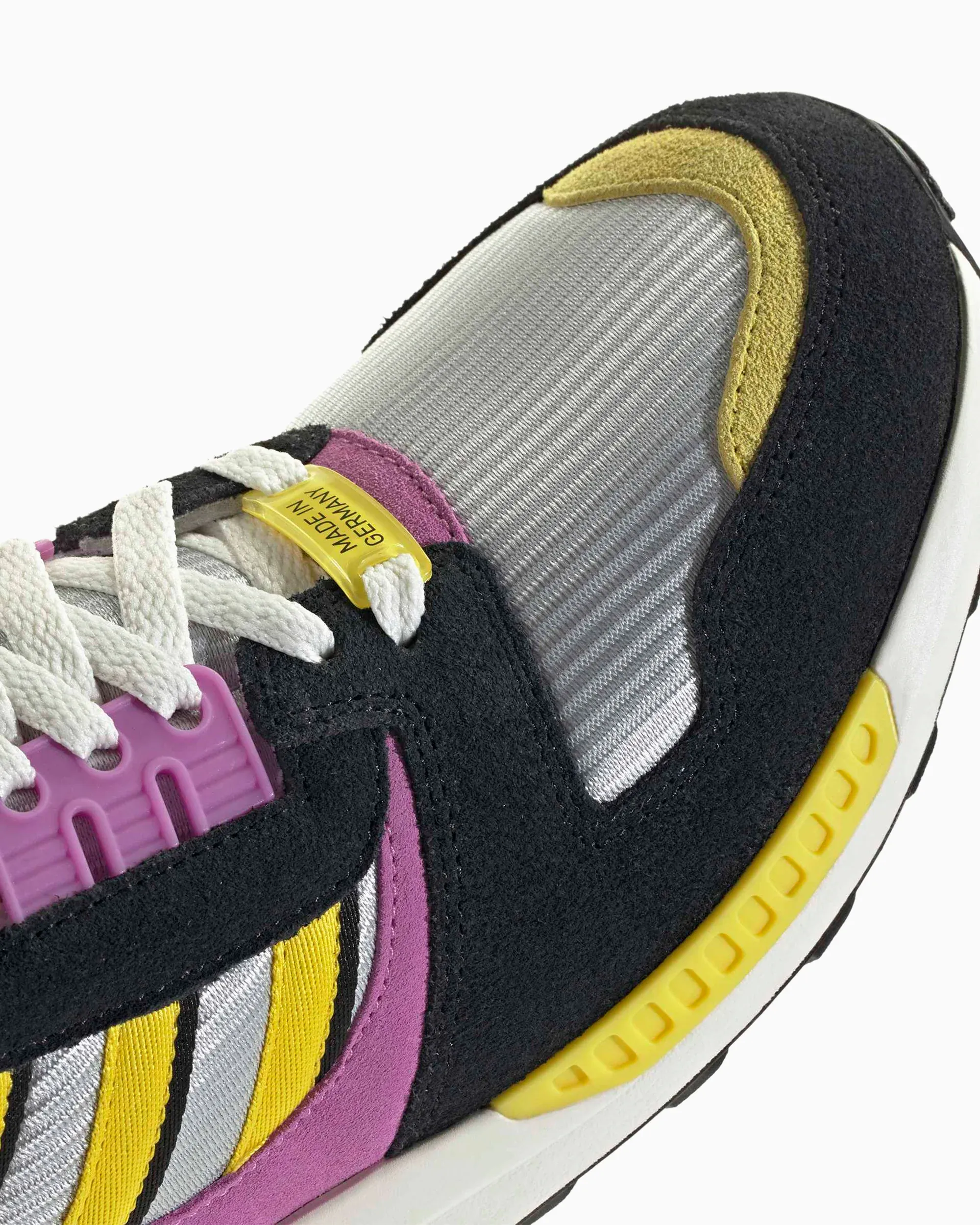 000000_adidas-ZX-8000-Made-In-Germany_Core-Black-Semi-Pulse-Lilac-Light-Yellow_IH4113_img1
