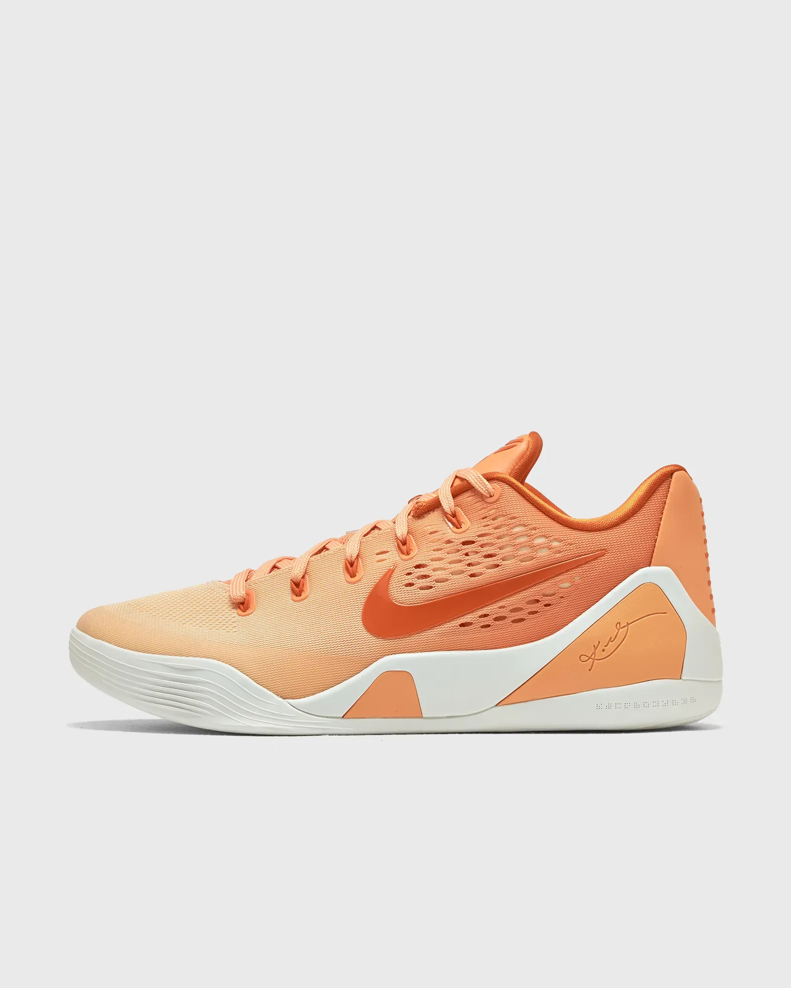 000000_Nike-Kobe-IX-Elite-Low-EM-Protro_Orange-Frost_IM6119-800_img0