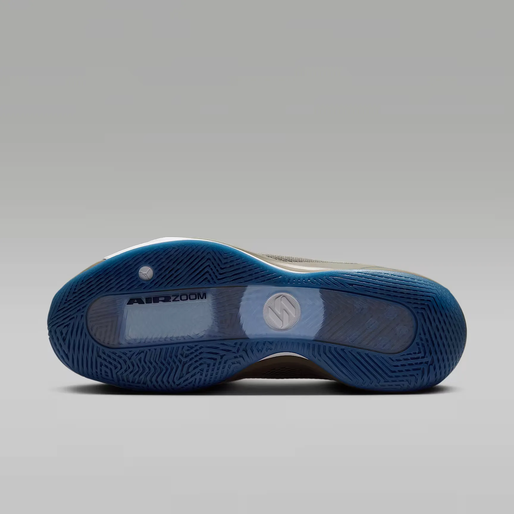 000000_Jordan-Luka-.77_Olive-Grey_IF1610-002_img1