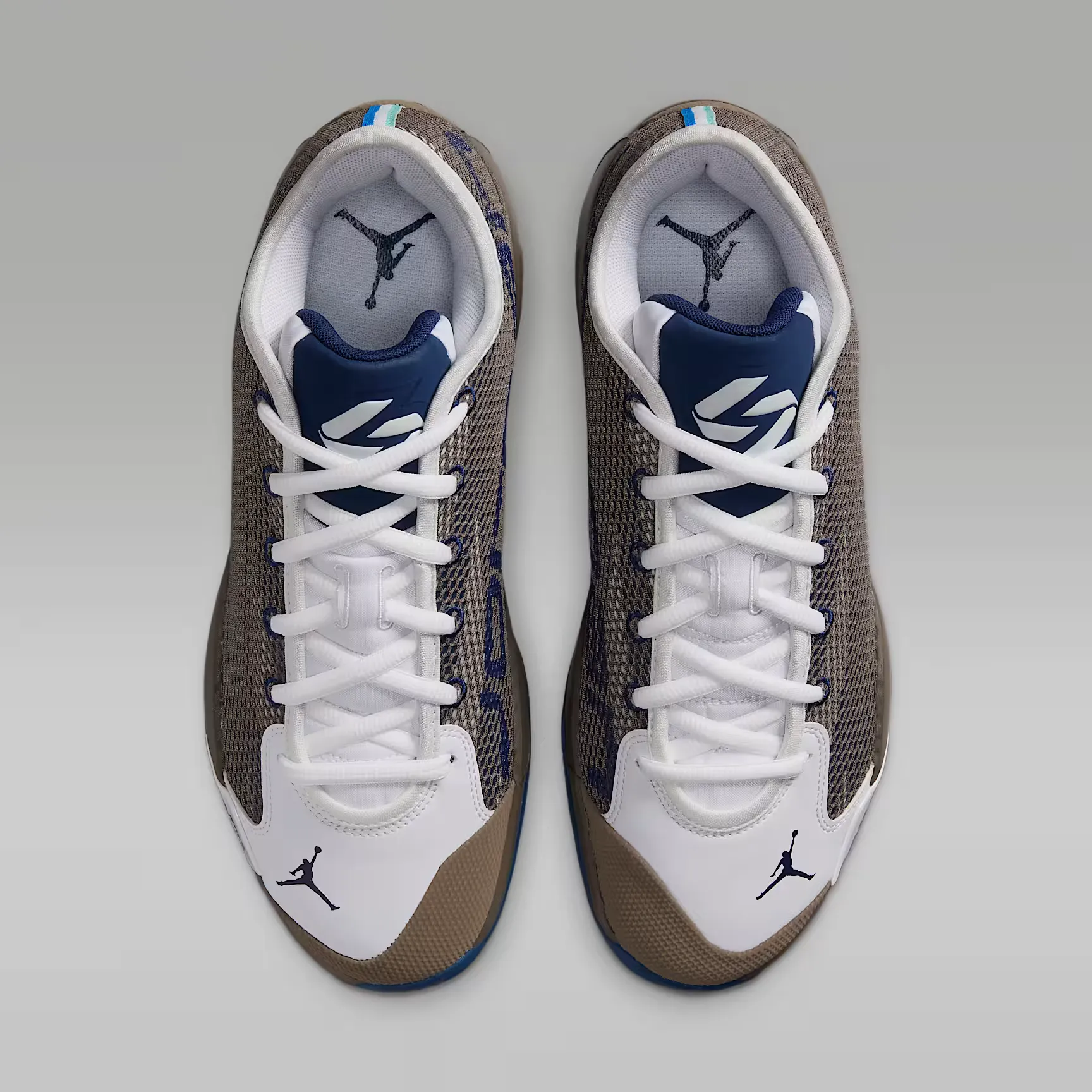 000000_Jordan-Luka-.77_Olive-Grey_IF1610-002_img3