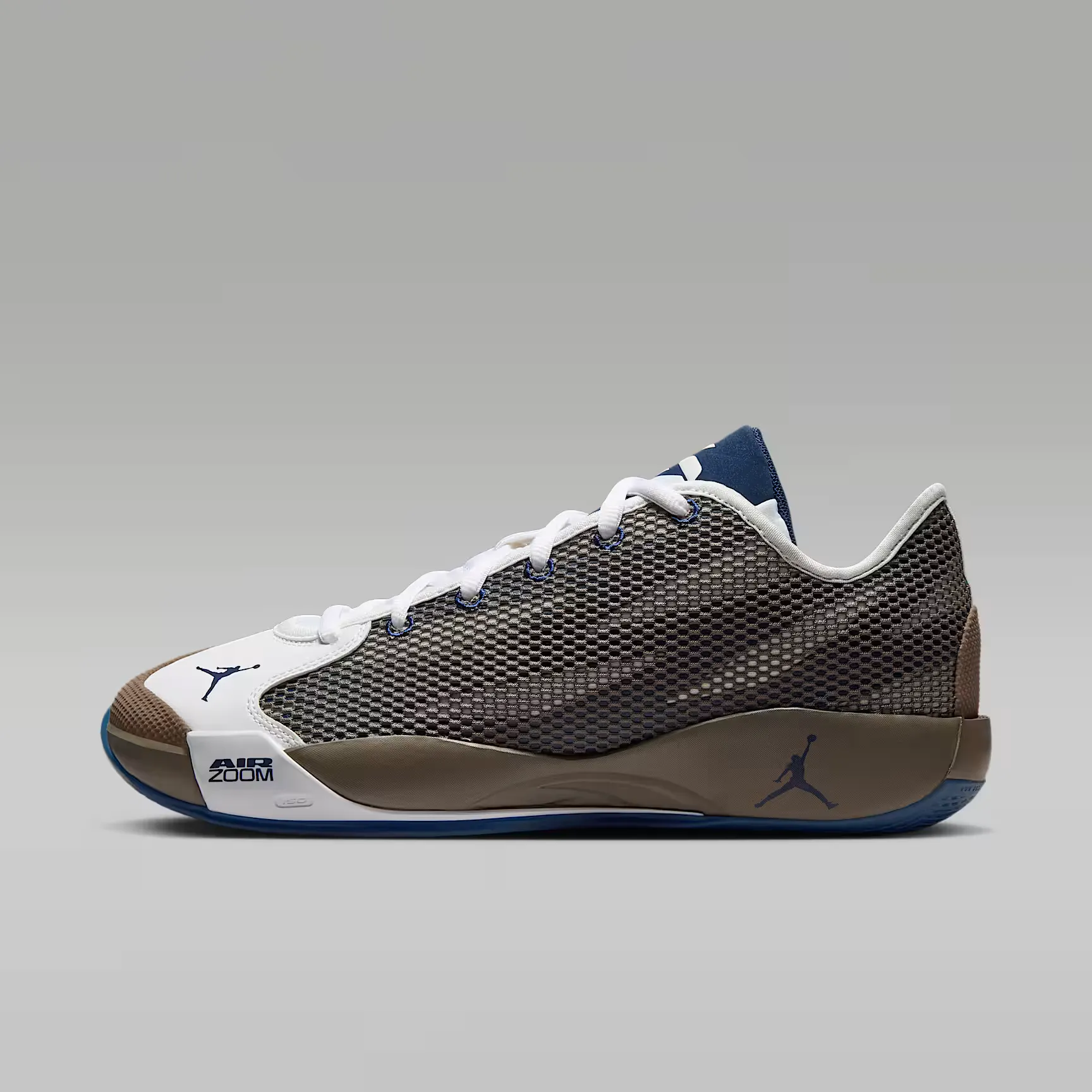 000000_Jordan-Luka-.77_Olive-Grey_IF1610-002_img0