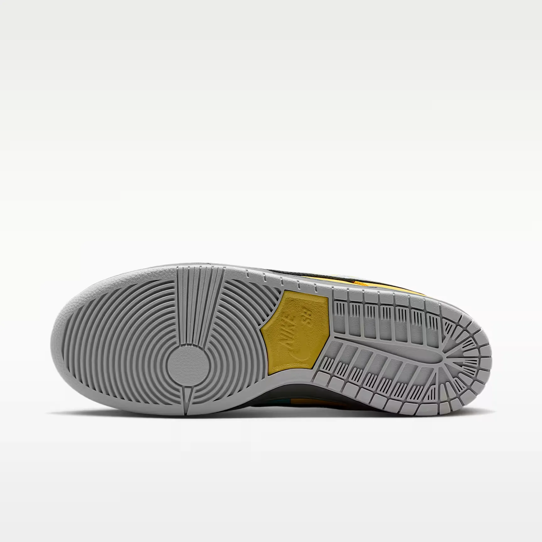 000000_Nike-SB-Dunk-Low-Pro_Muni-Fast-Pass_IR1888-700_img1