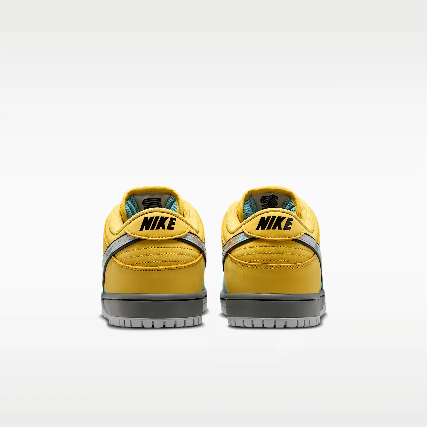 000000_Nike-SB-Dunk-Low-Pro_Muni-Fast-Pass_IR1888-700_img5