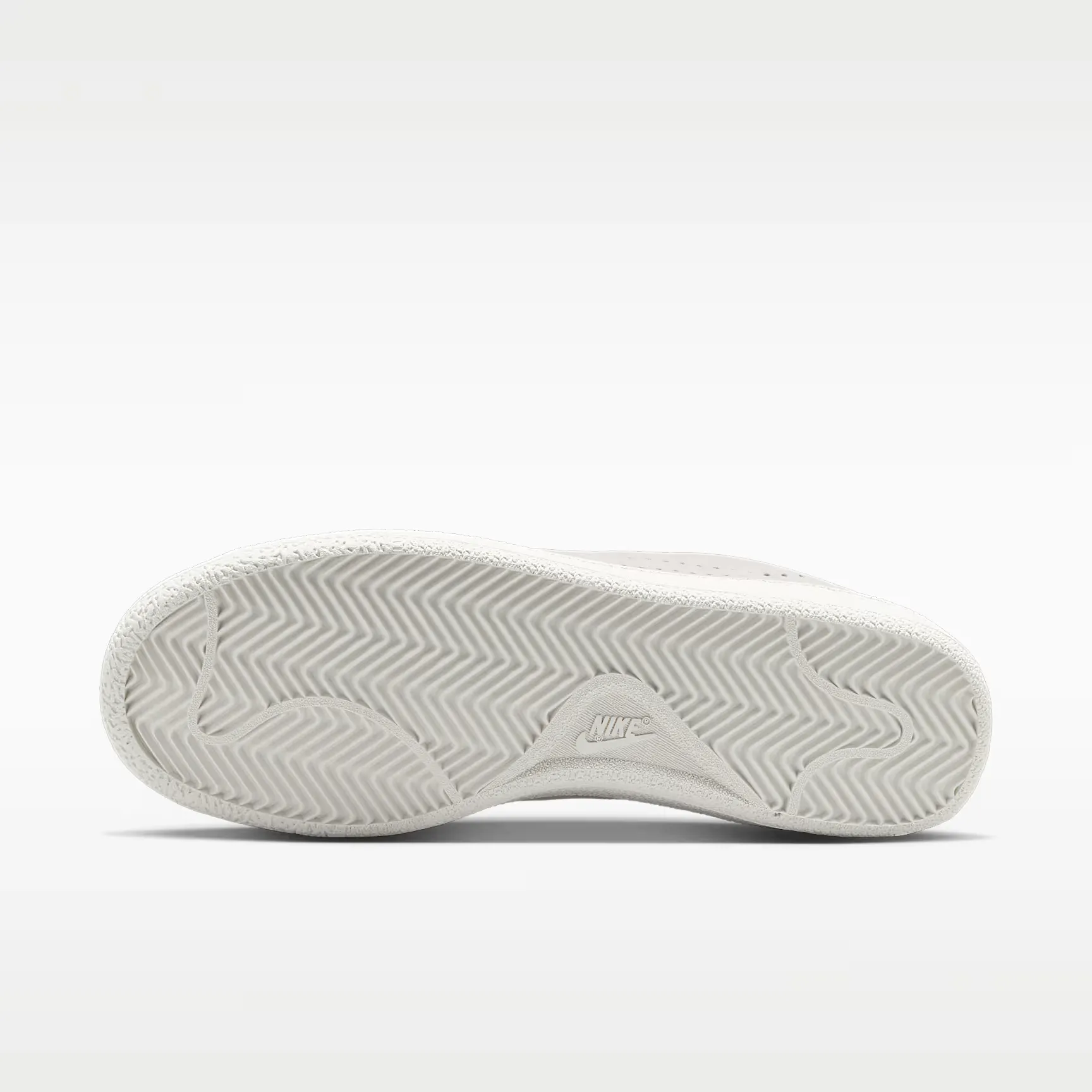 000000_Nike-Tennis-Classic-WMNS_Sail-Black_IQ7388-100_img1