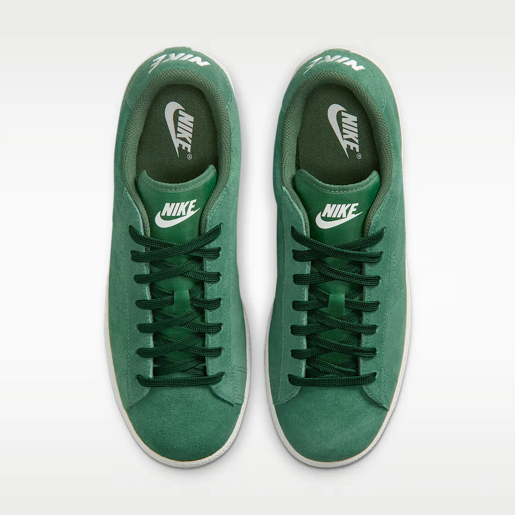 000000_Nike-Tennis-Classic-WMNS_Gorge-Green-Sail_IQ7388-300_img3