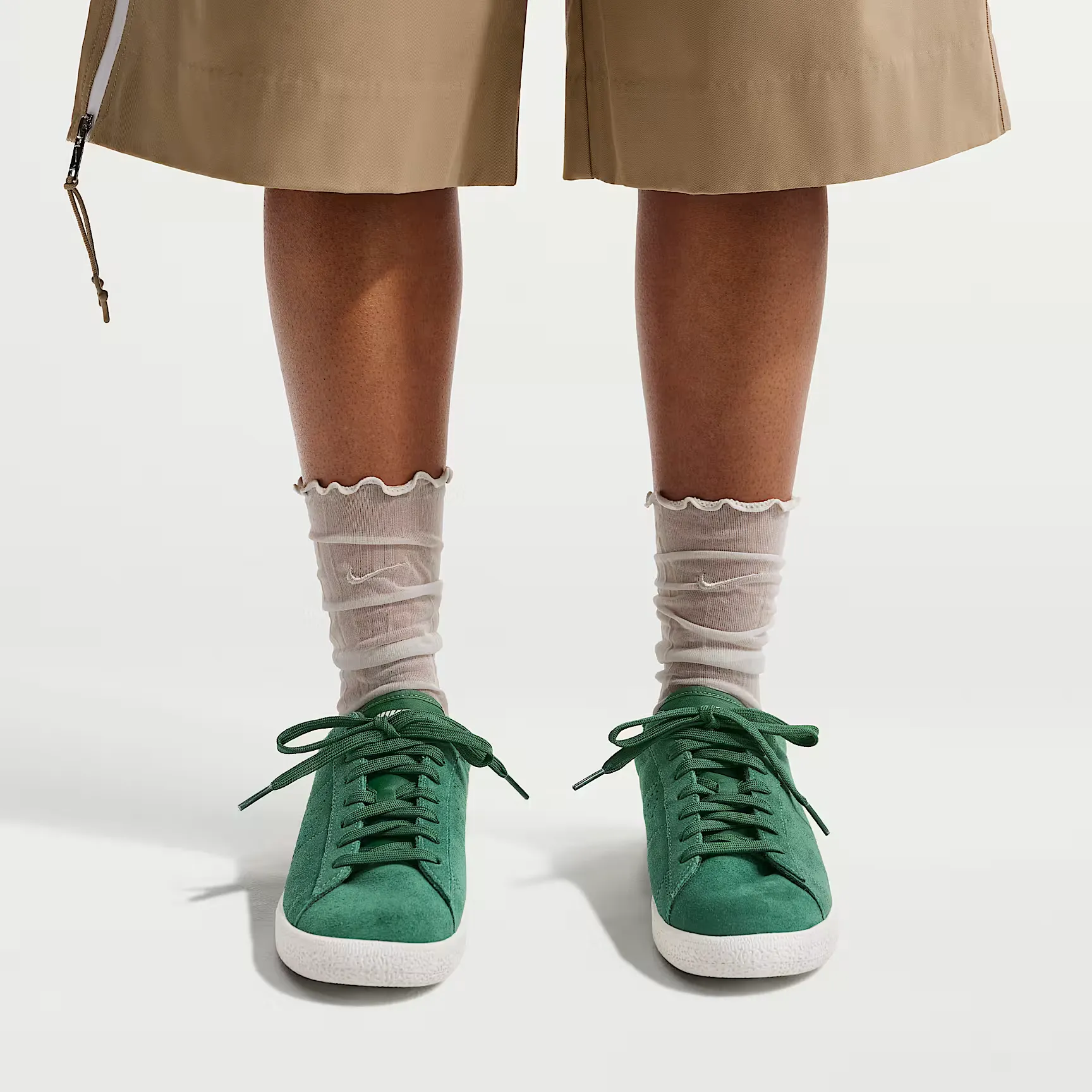 000000_Nike-Tennis-Classic-WMNS_Gorge-Green-Sail_IQ7388-300_img9