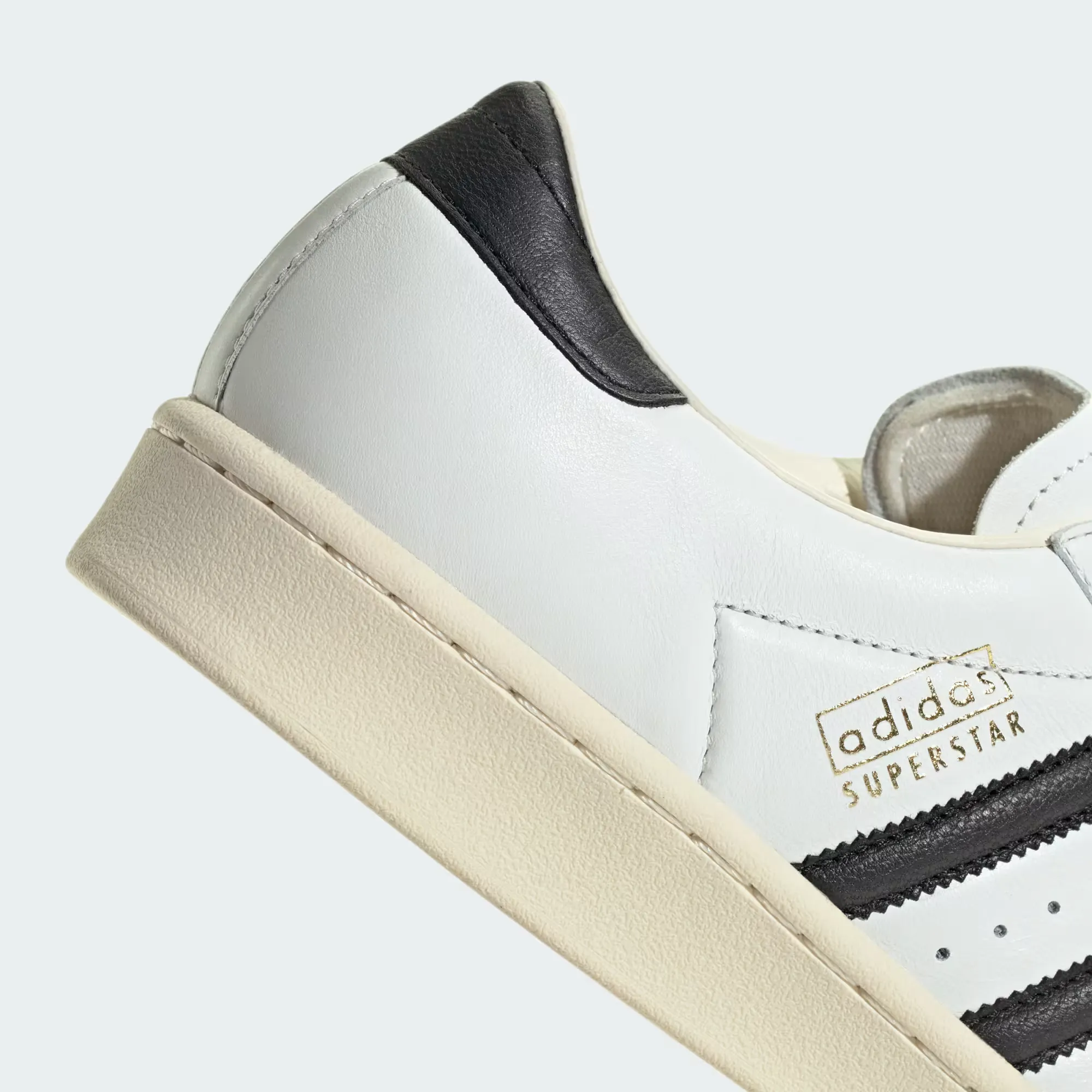 000000_adidas-Superstar-Vintage_Core-White-Core-Black-Cream-White_JQ3254_img9