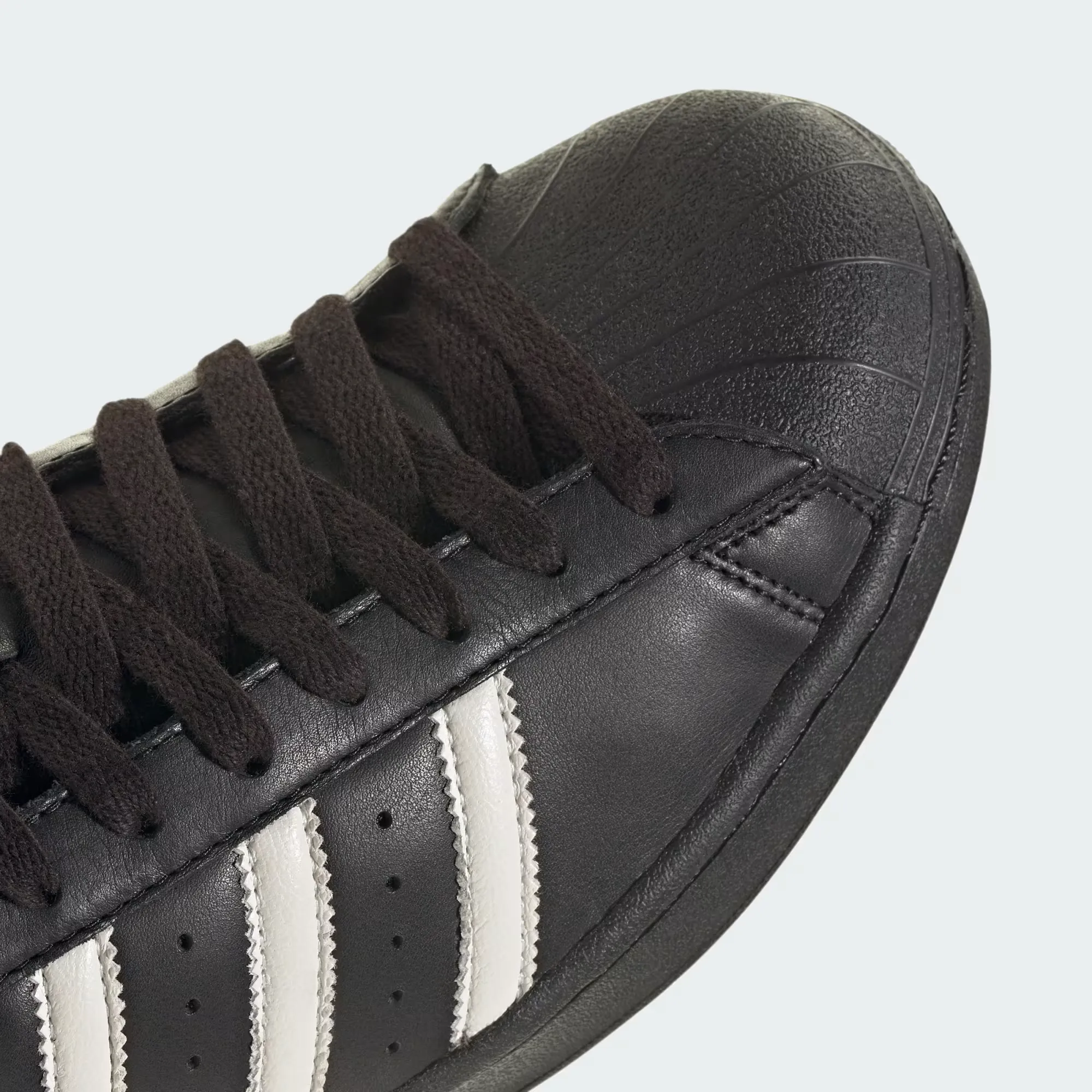 000000_adidas-Superstar-Vintage_Core-Black-Core-White_KJ1712_img8