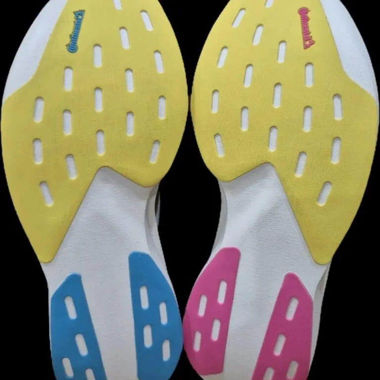 000000_BAPE-x-adidas-Adizero-EVO-SL_White-Gold-Pink-Blue_KJ5751_img2