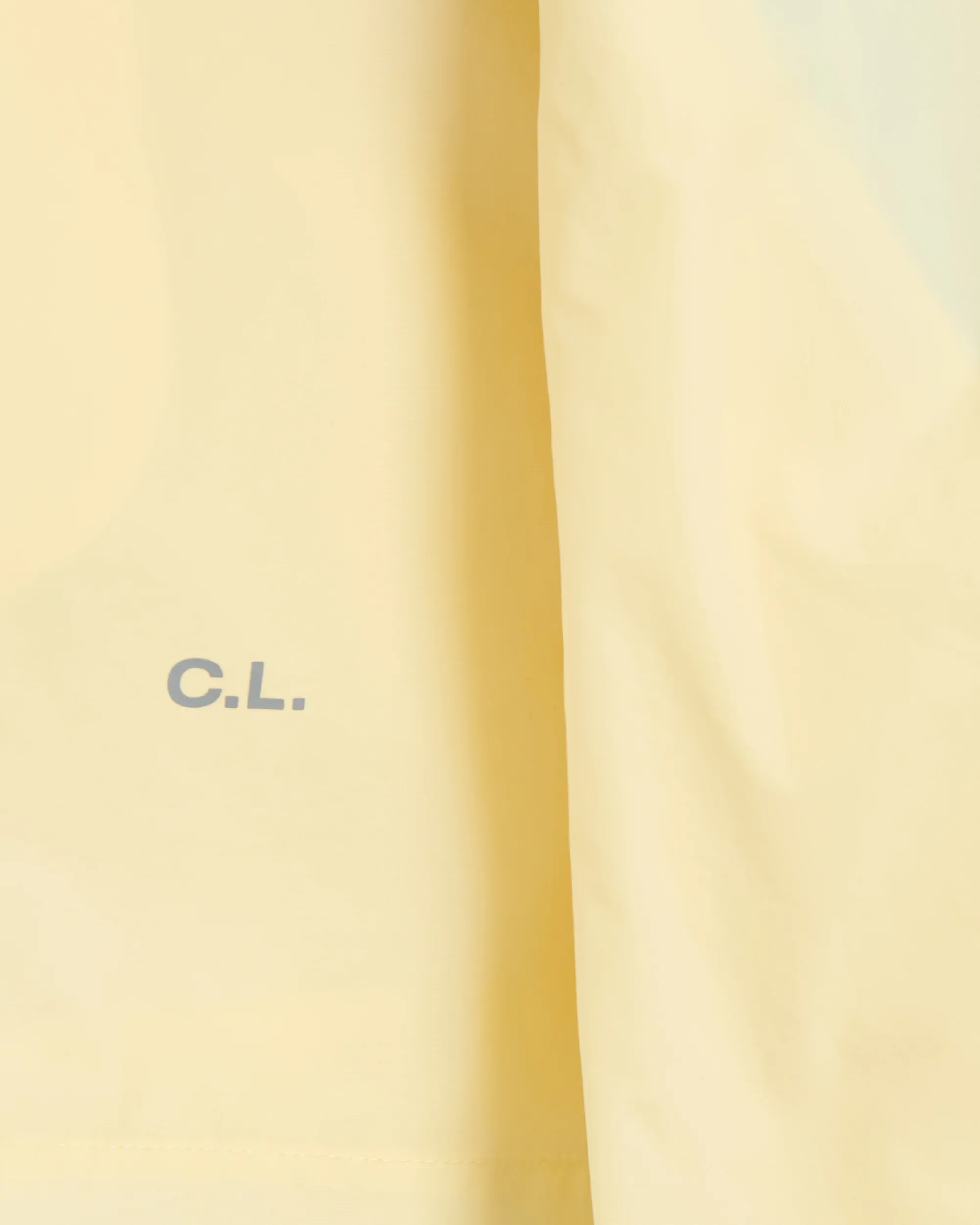 000000_Nike-x-Drake-NOCTA-Woven-Shorts_Butter-Yellow_FN8194-744_img4