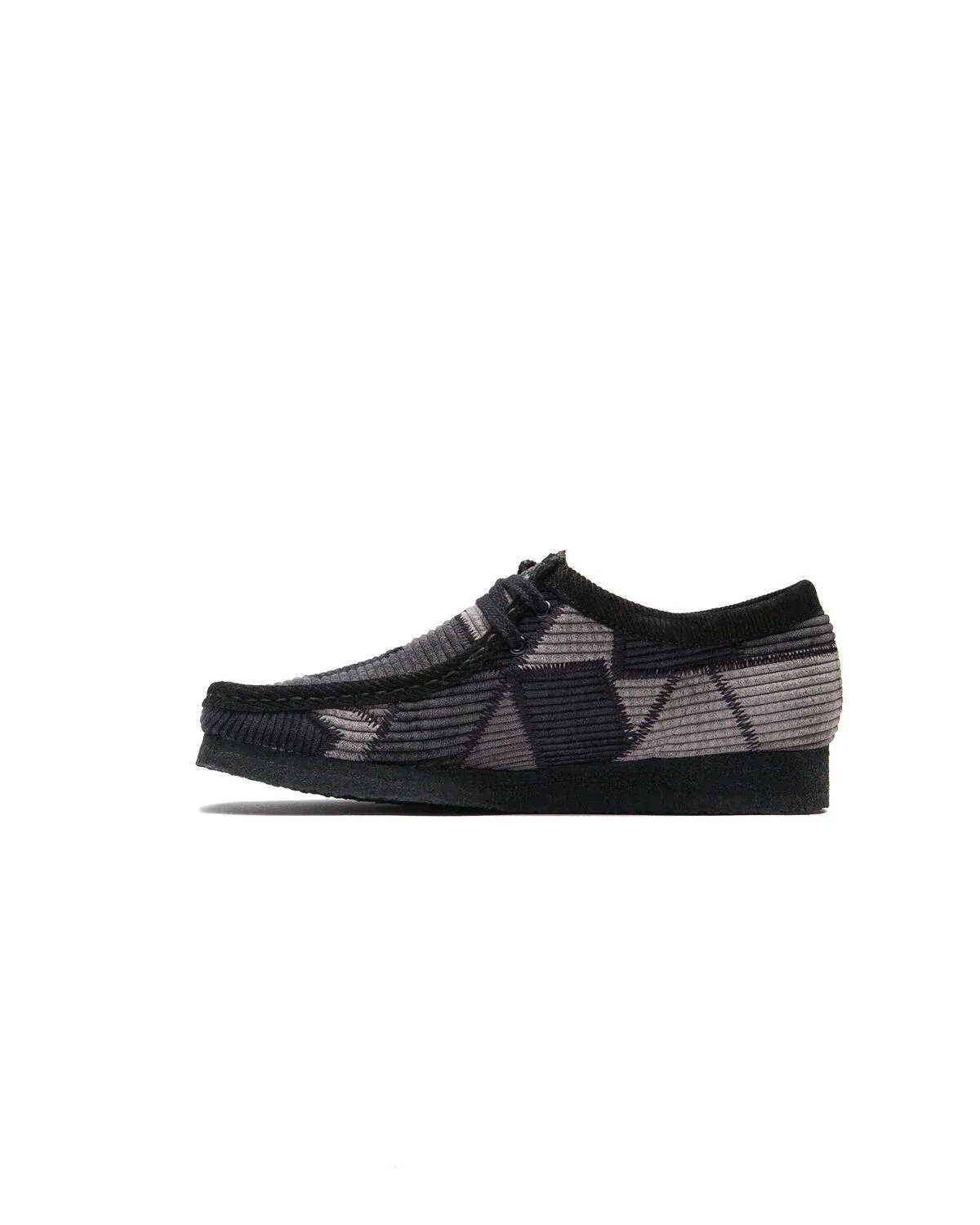 000000_Aleali-May-x-Clarks-Originals-Wallabee-WMNS_Grey-Combi_26185907_img1