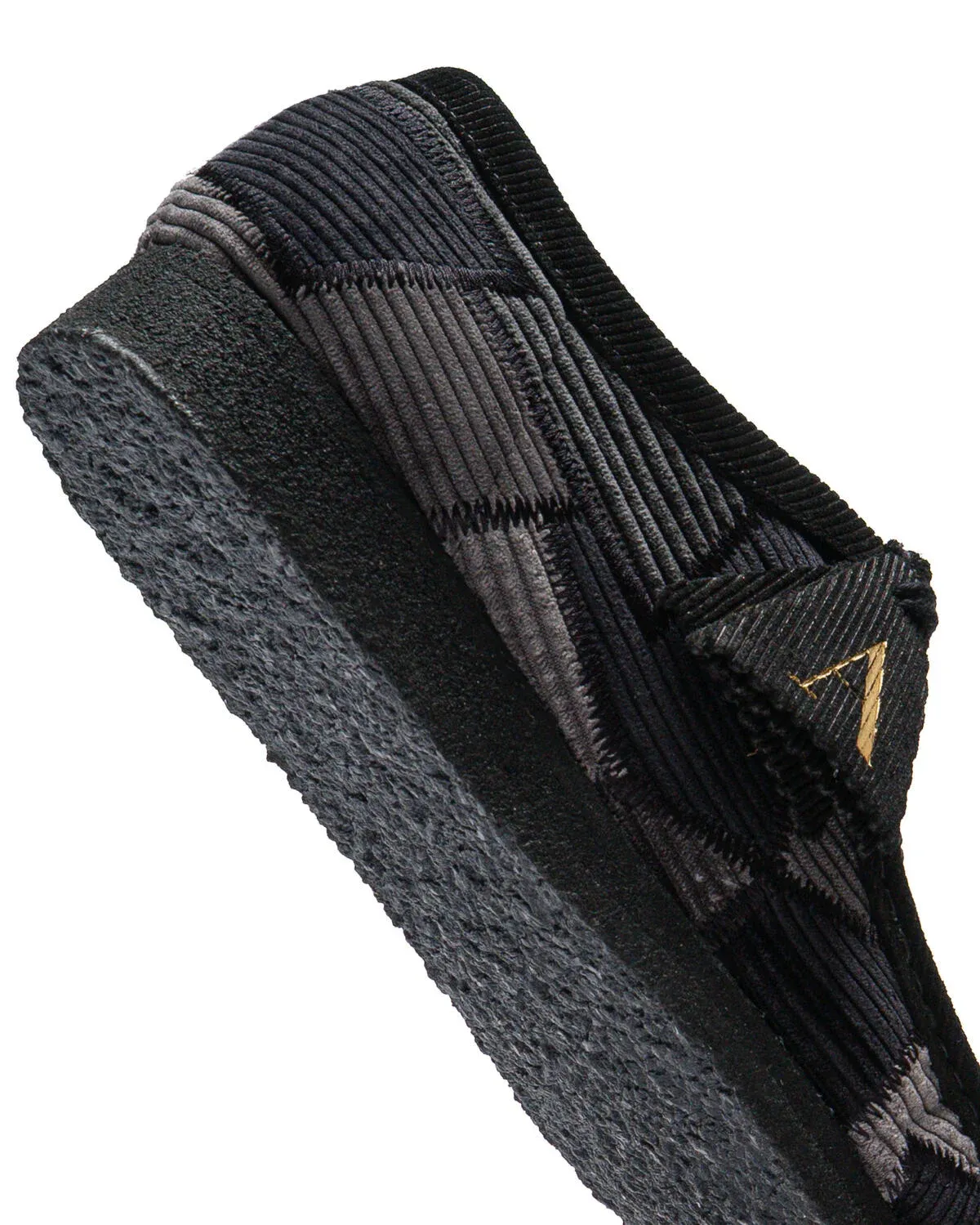 000000_Aleali-May-x-Clarks-Originals-Wallabee-WMNS_Grey-Combi_26185907_img5