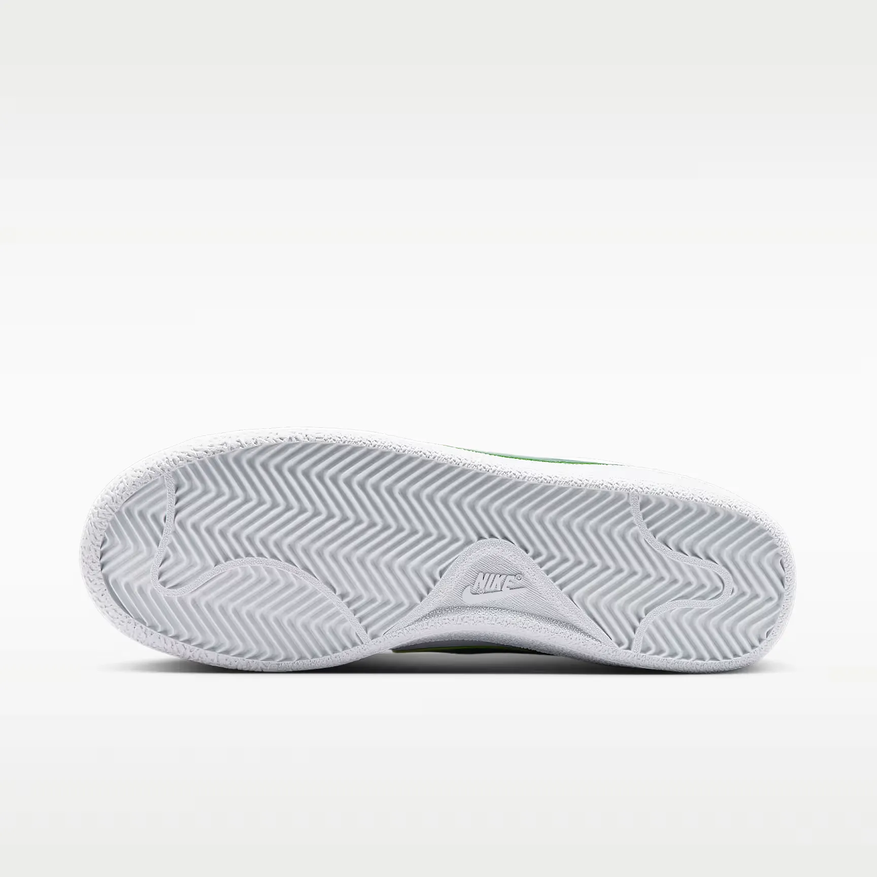 000000_Nike-Tennis-Classic-WMNS_White-Gorge-Green_IQ7387-101_img1