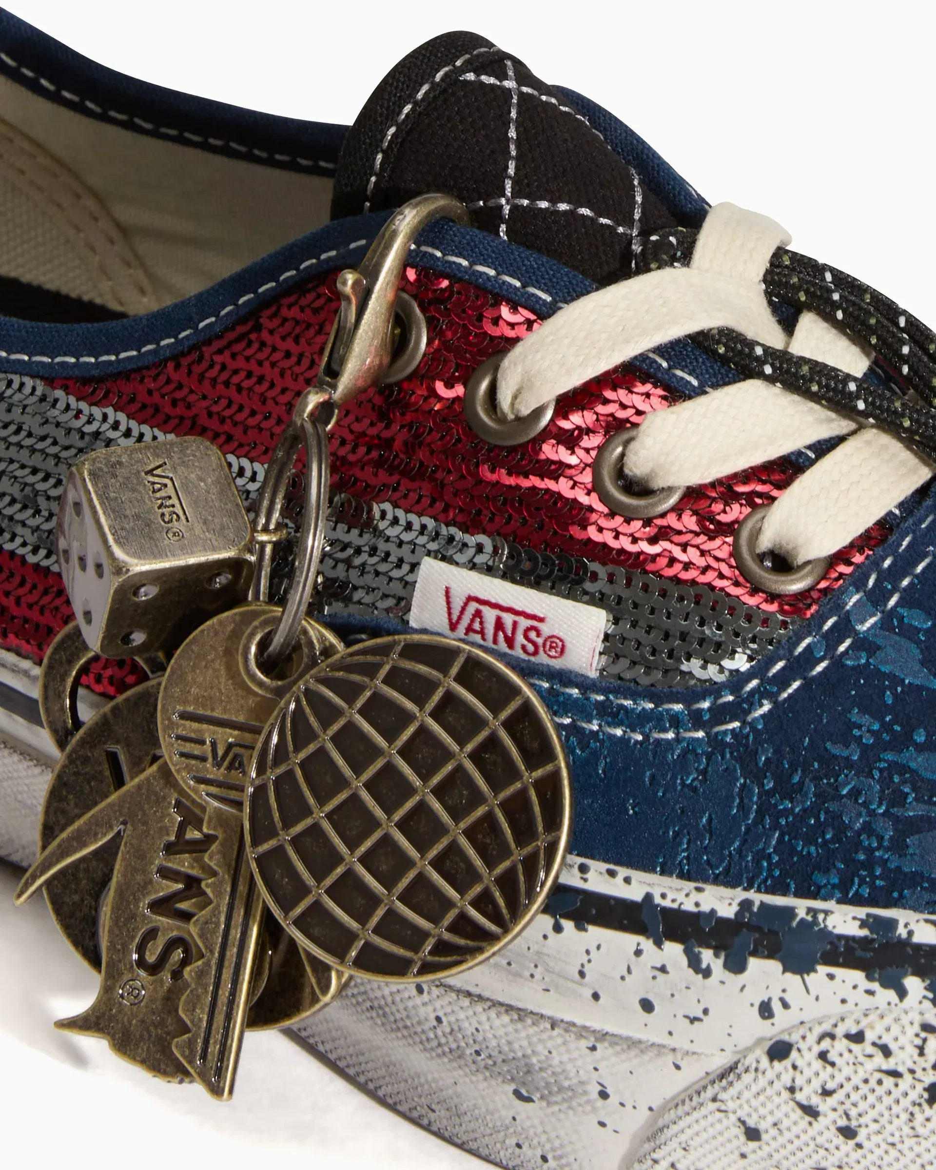 000000_Vans-Premium-Authentic-44-Charms_La-Habana_VN000DB8Z111_img4
