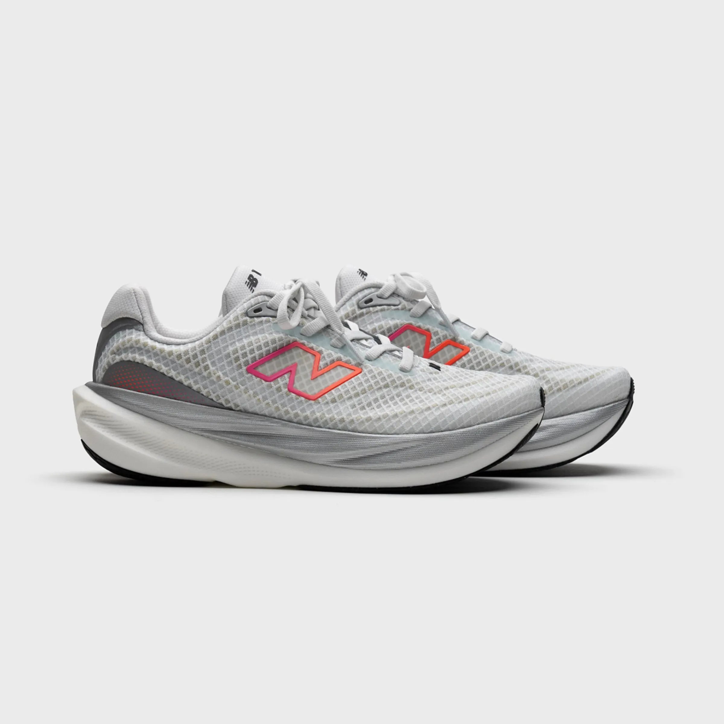 000000_New-Balance-Fresh-Foam-X-1080v15_White-Pink-Heat-Tangerine_M10806GG_img6