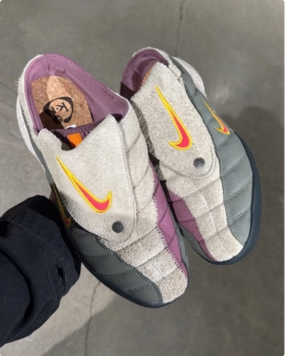 Kids Of Immigrants Nike T90 Mule Khaki Fusion Red Orange Horizon University Gold Velvet Brownorange Horizon Fusion Red Ih4422 200 image