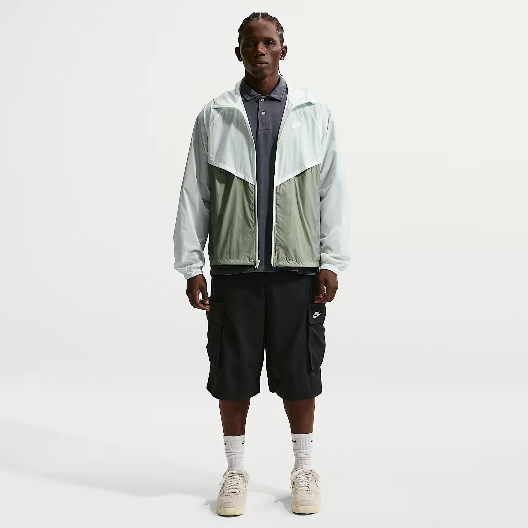 000000_Nike-Sportswear-Windrunner-Jacket_Barely-Green-Jade-Horizon_IO9627-394_img3