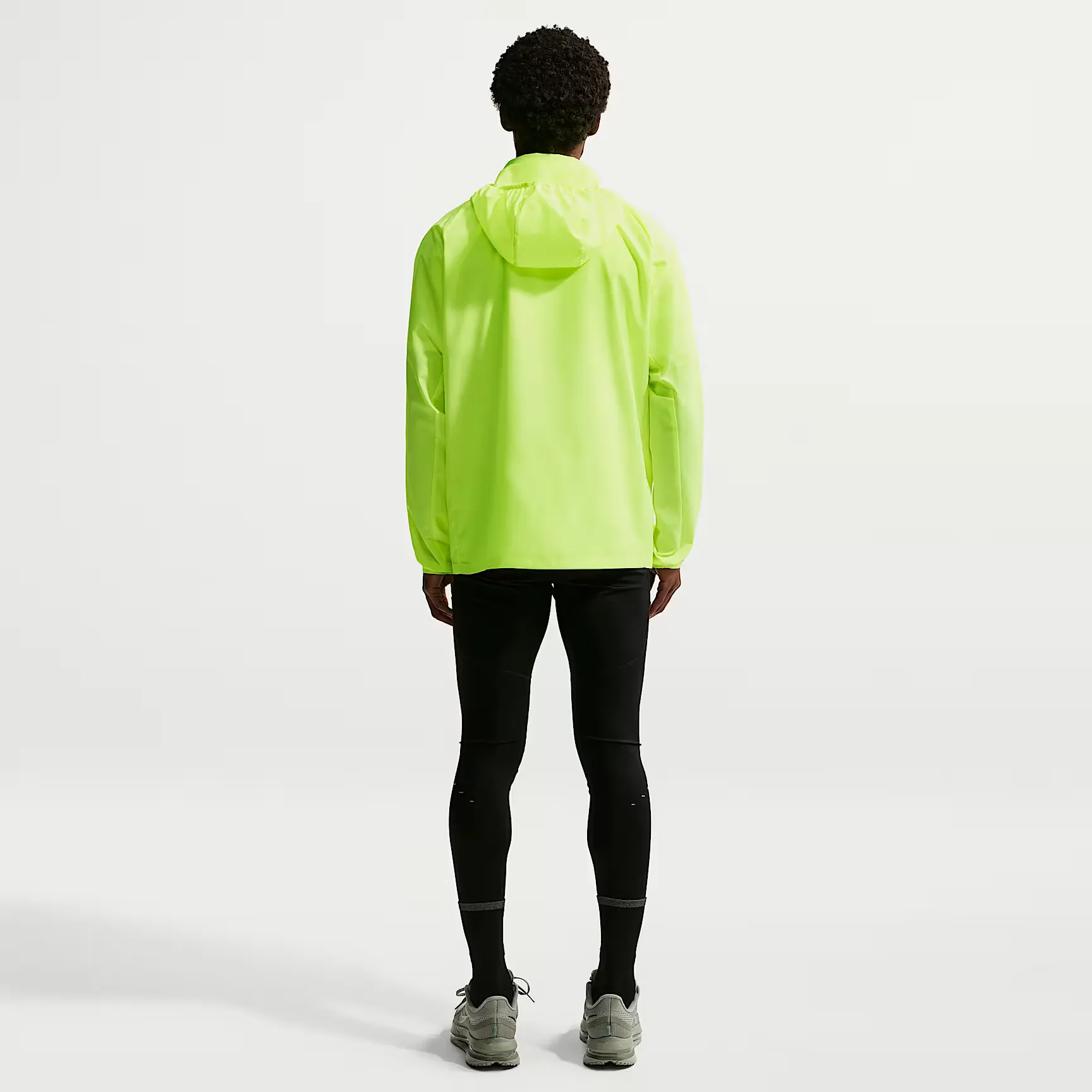 000000_Nike-Miler-Repel-UV-Running-Jacket_Volt-Ice_IF2369-737_img4