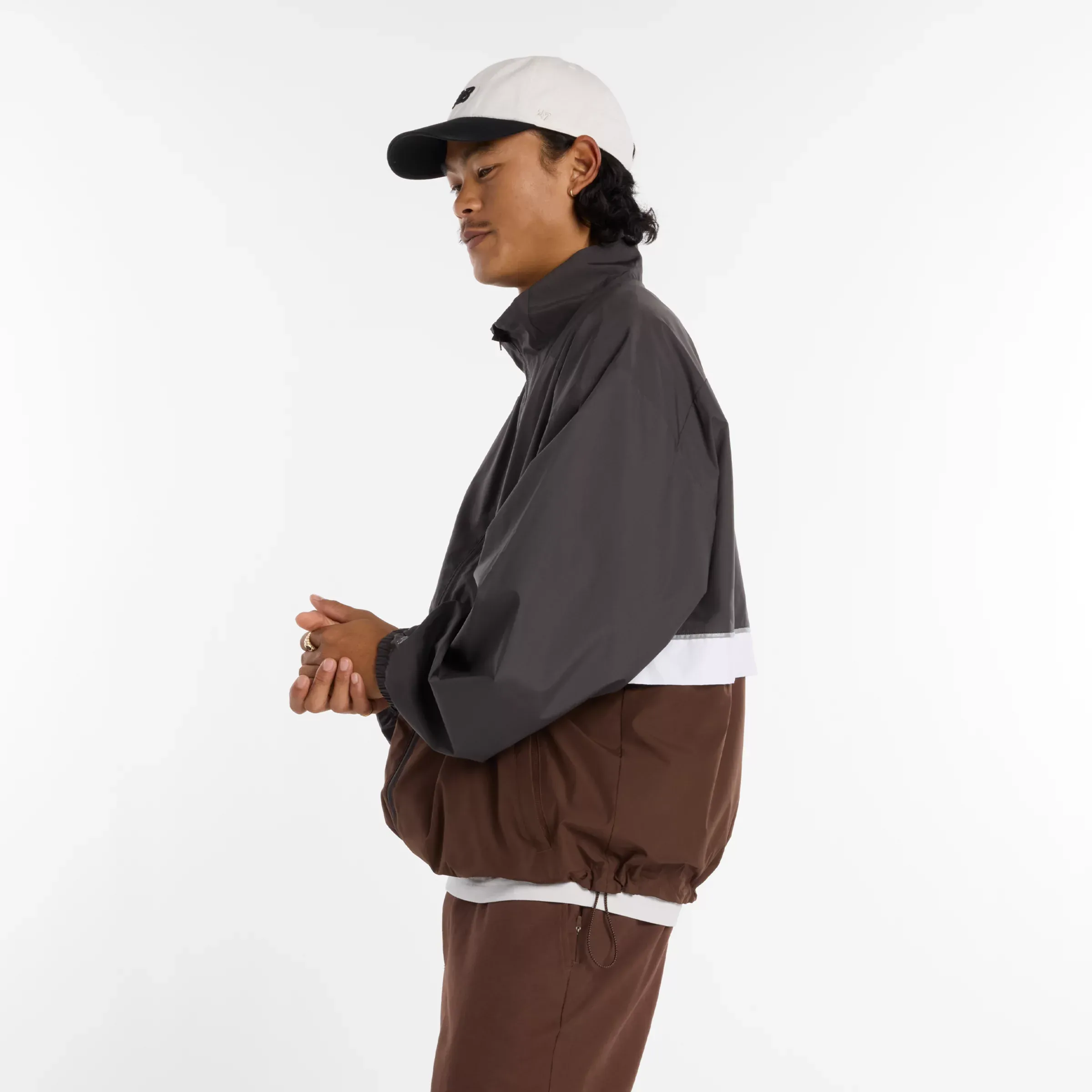 000000_New-Balance-Numeric-Archive-Jacket_Faded-Black_MJ61W4XCABR_img2