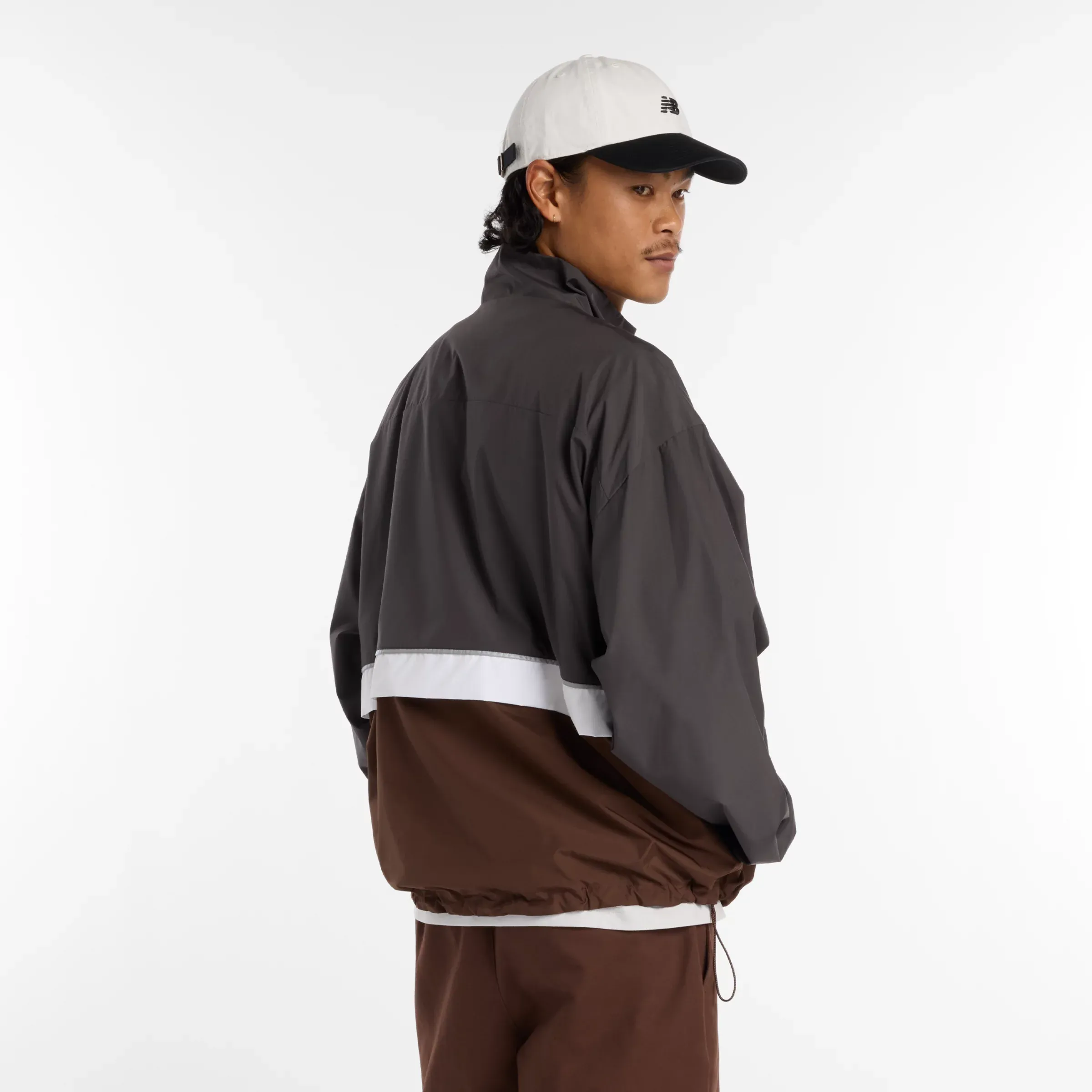000000_New-Balance-Numeric-Archive-Jacket_Faded-Black_MJ61W4XCABR_img3