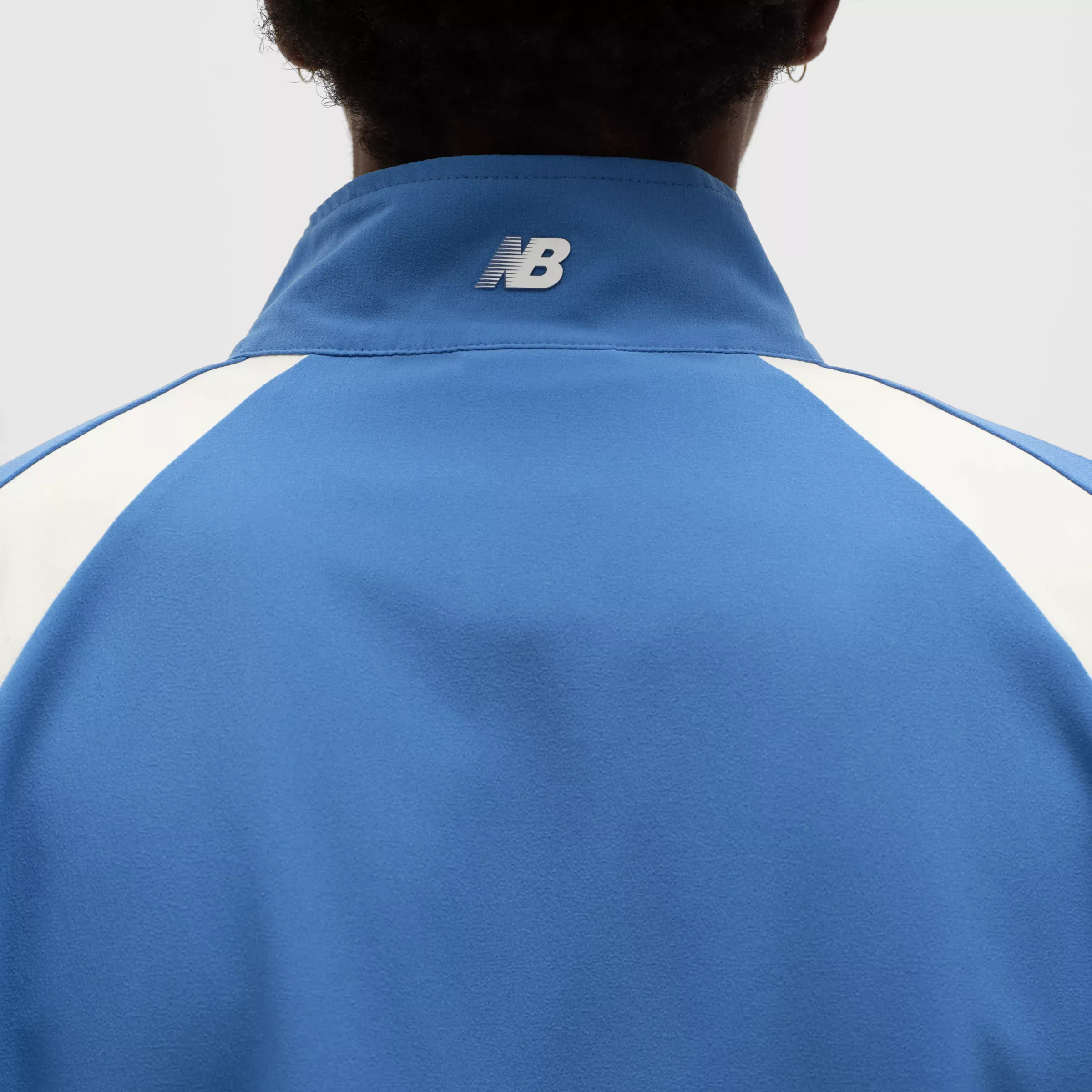 000000_New-Balance-Made-in-USA-Woven-Jacket_Sea-Stone_MJ61Y60PSET_img3