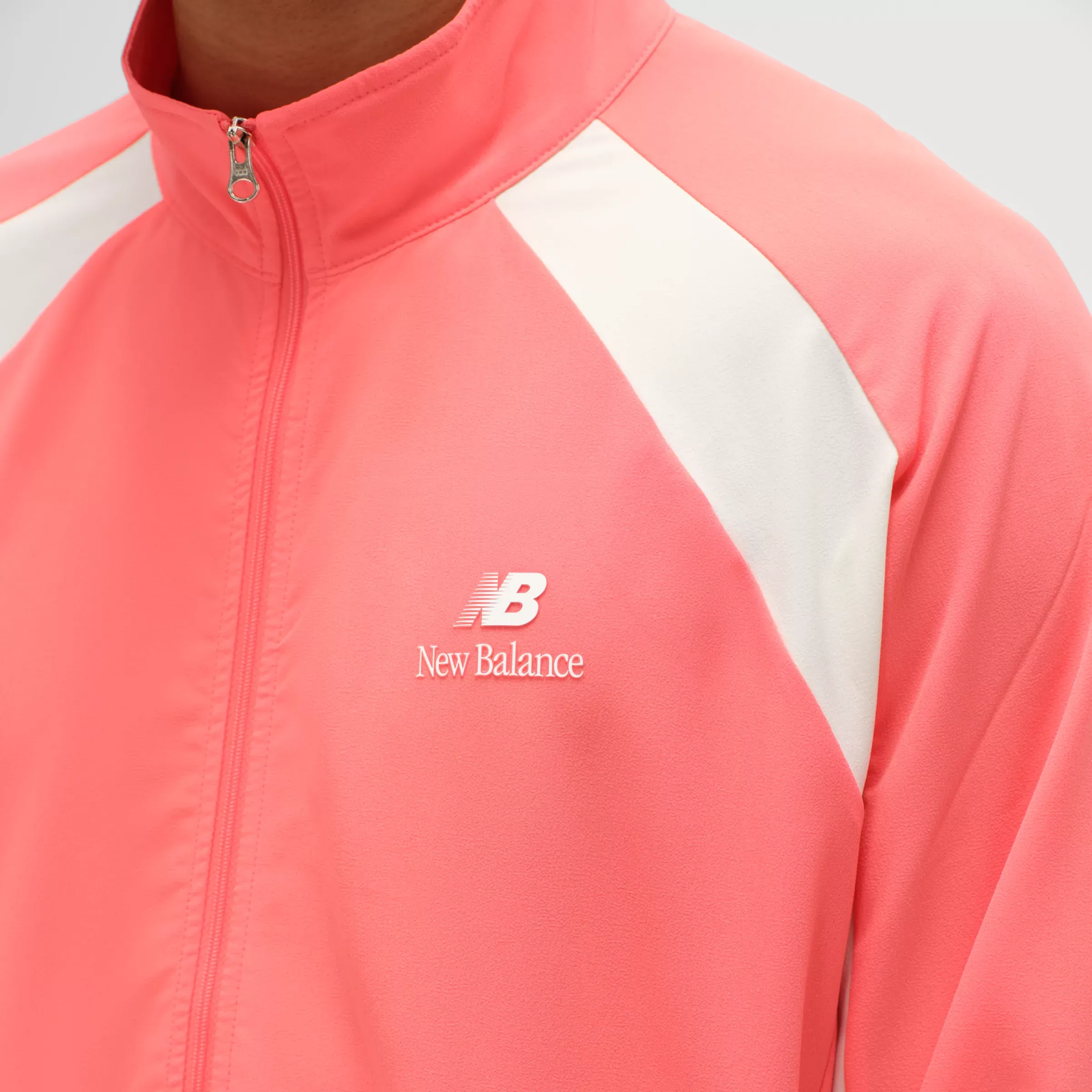000000_New-Balance-Made-in-USA-Woven-Jacket_Drift-Red_MJ61Y60PDTR_img4