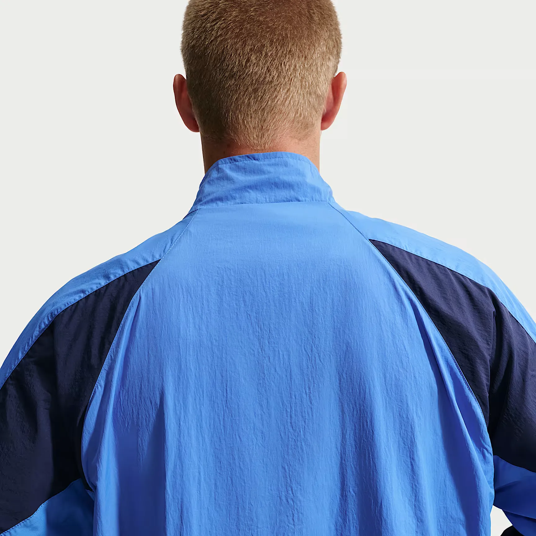 000000_Nike-Sportswear-Tuned-Air-Track-Jacket_Blue-Crystal-Midnight-Navy_IM5976-452_img1