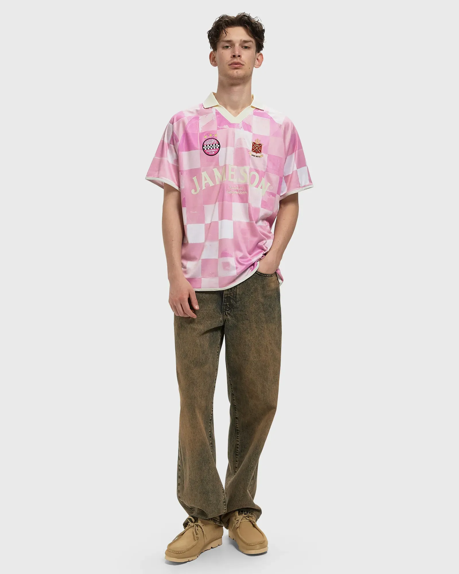 000000_KidSuper-Studios-x-Jameson-Pink-Soccer-Jersey_Pink-And-White_30014312_img1