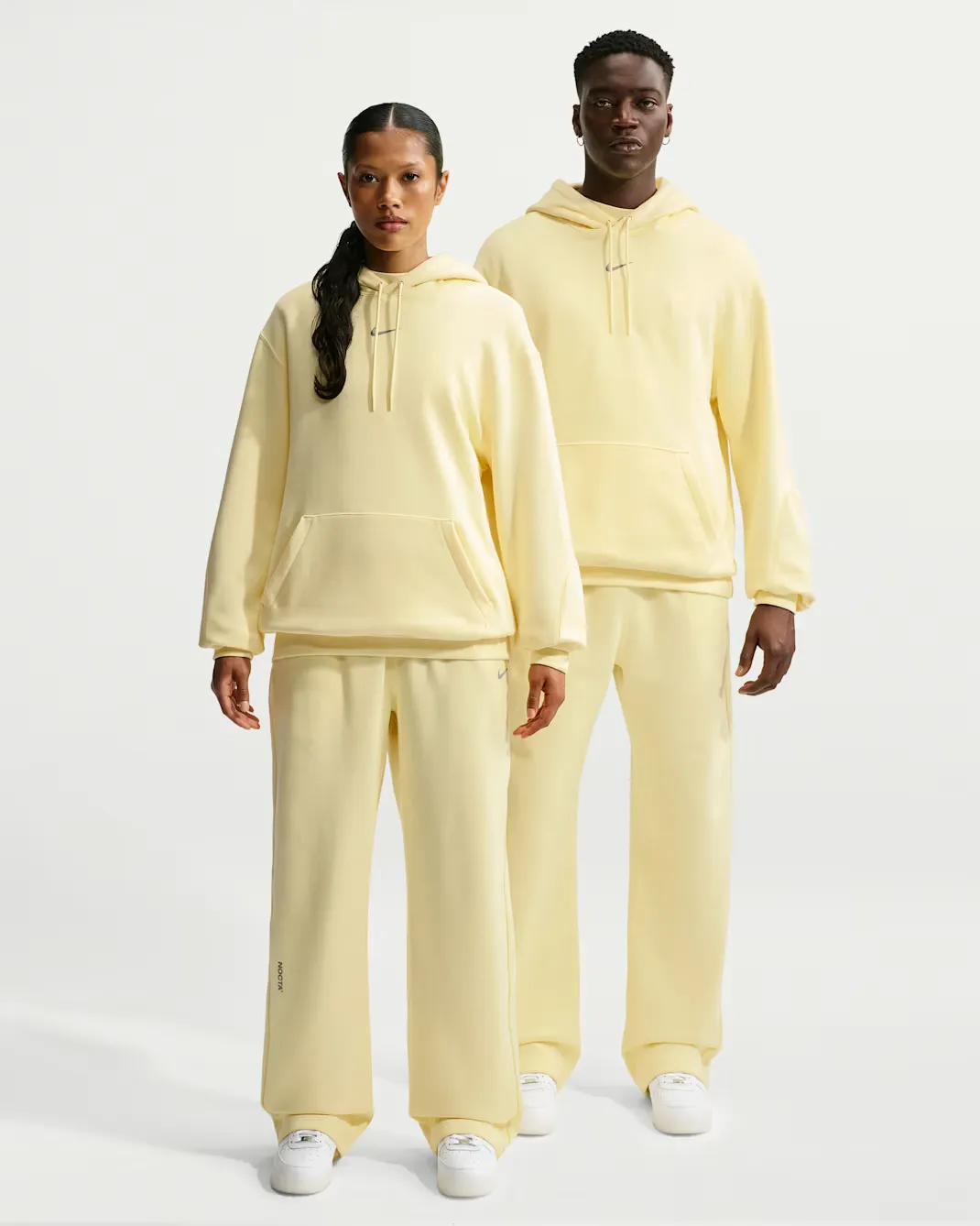 Nocta-x-Nike-CS-Open-Hem-Fleece_Alabaster_FZ4675-744_img9