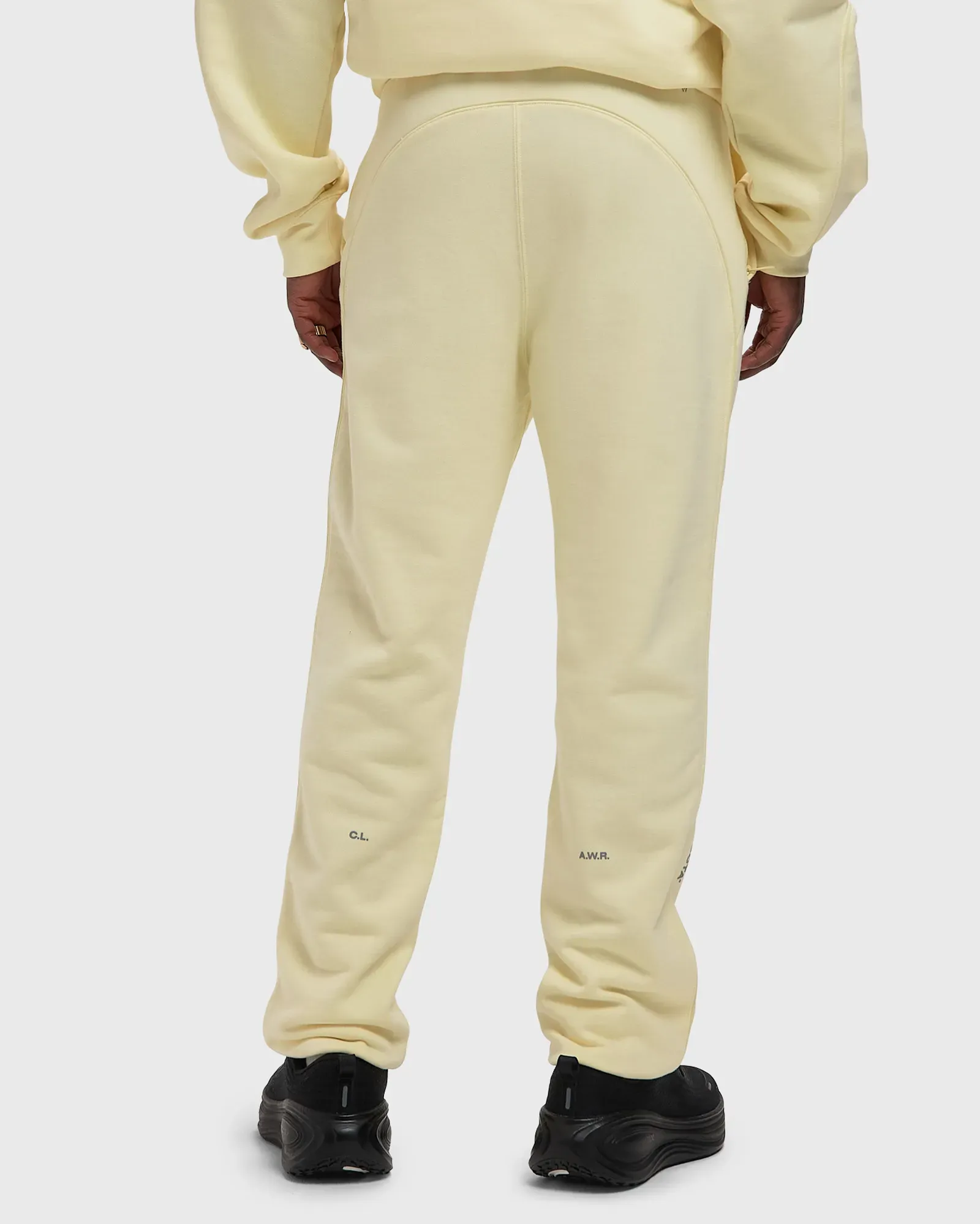 000000_Nike-x-NOCTA-CS-Fleece-Sweatpant_Alabaster-Stealth_HM5764-744_img2