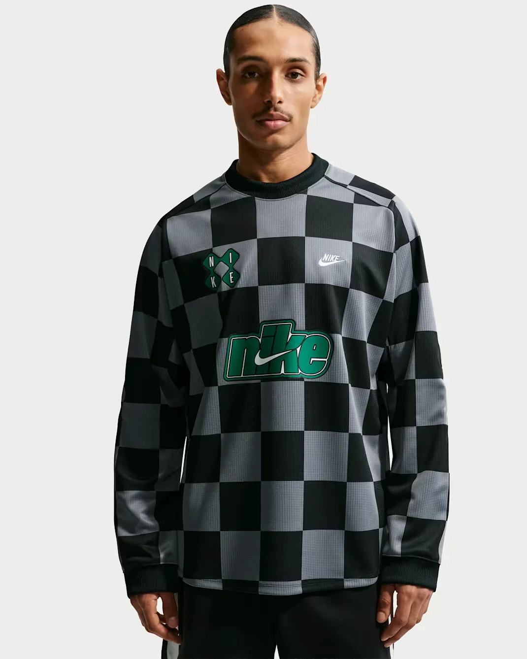 000000_Nike-Sportswear-Club-Goalie-Longsleeve_Smoke-Grey-Malachite_II4367-084_img6