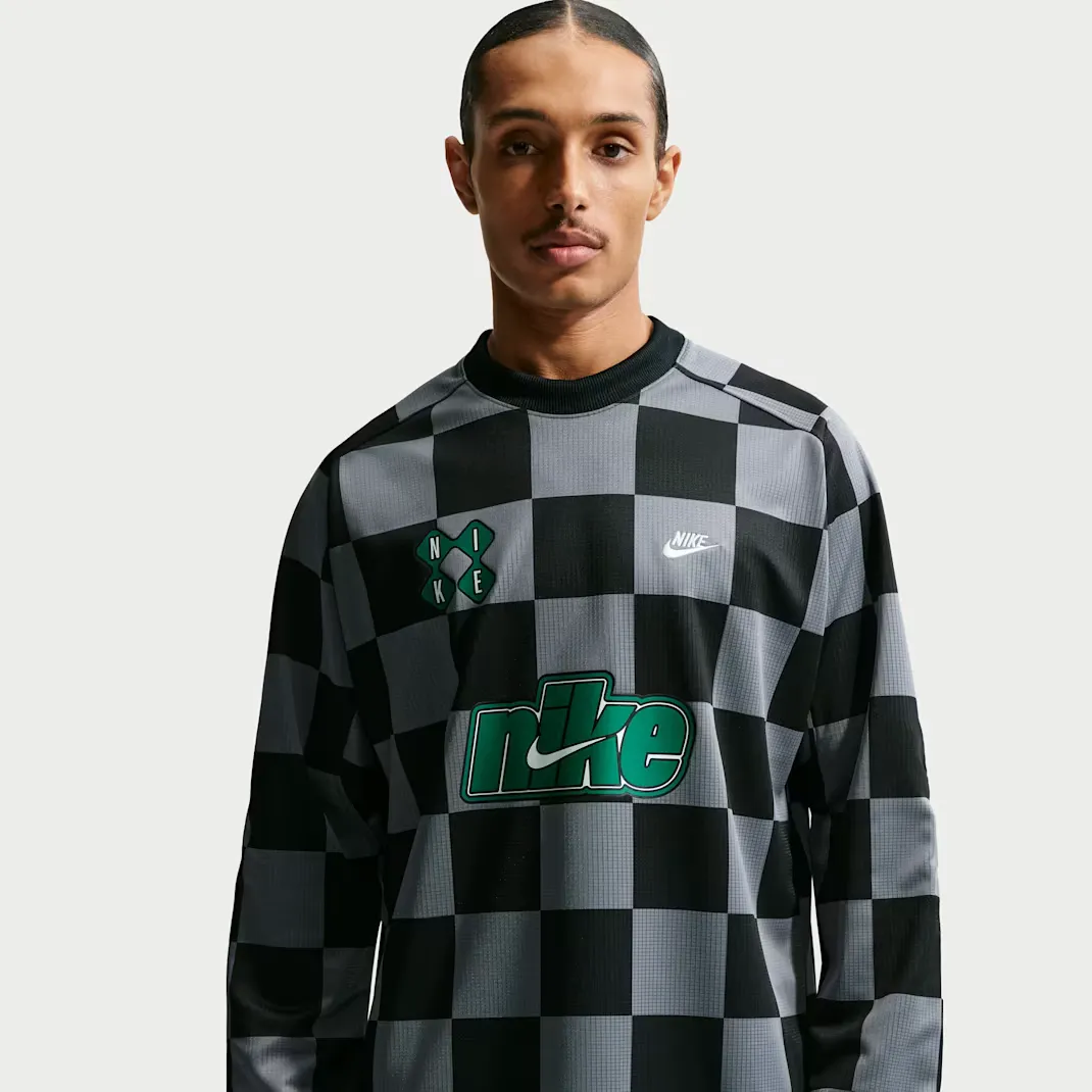 000000_Nike-Sportswear-Club-Goalie-Longsleeve_Smoke-Grey-Malachite_II4367-084_img0