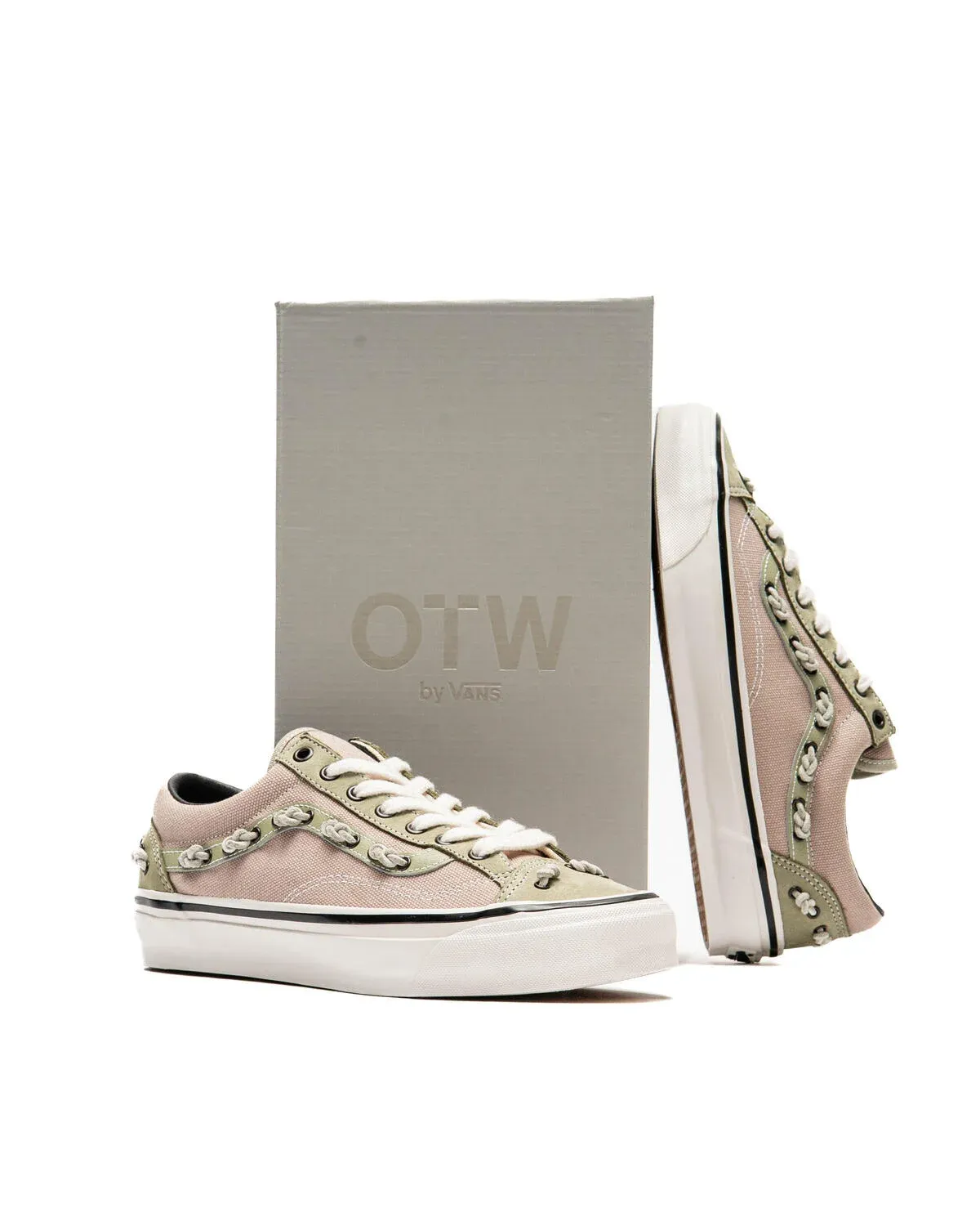 000000_Vans-OTW-Old-Skool-36-Knot_Soft-Sage-Mushroom_VN000Y1CHAD1_img4