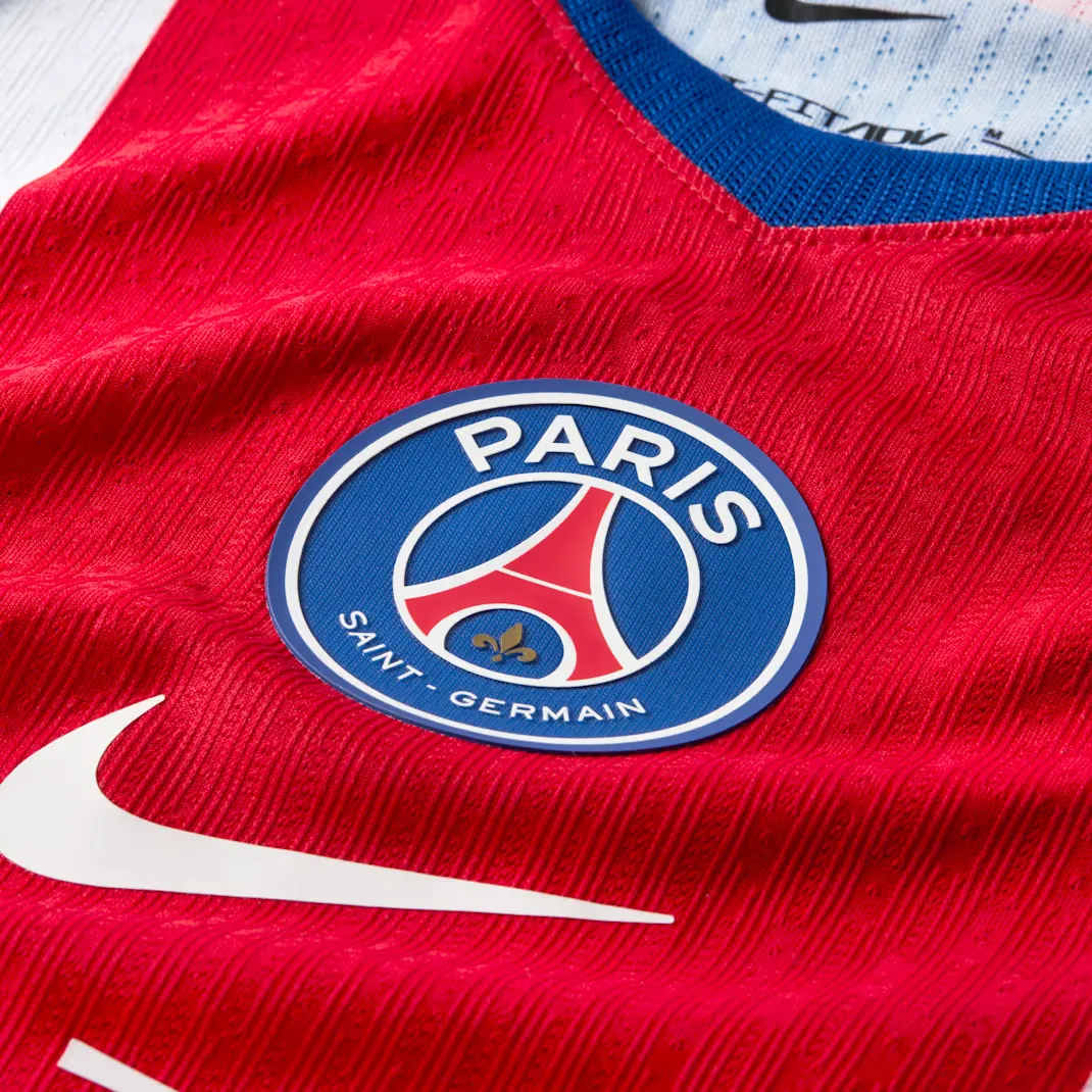 000000_Paris-Saint-Germain-202627-Authentic-Home-Jersey_Home-202627_II2732-417_img2