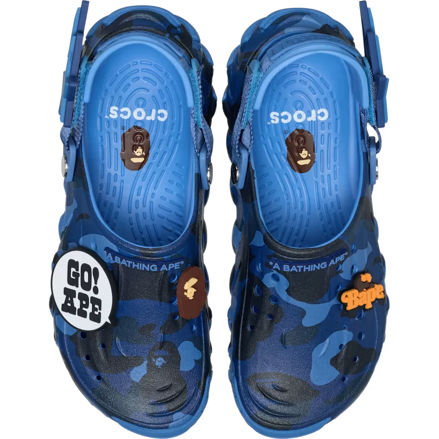 000000_BAPE-x-Crocs-Echo-RO-Clog_Blue-Camo_213140-4SN_img1