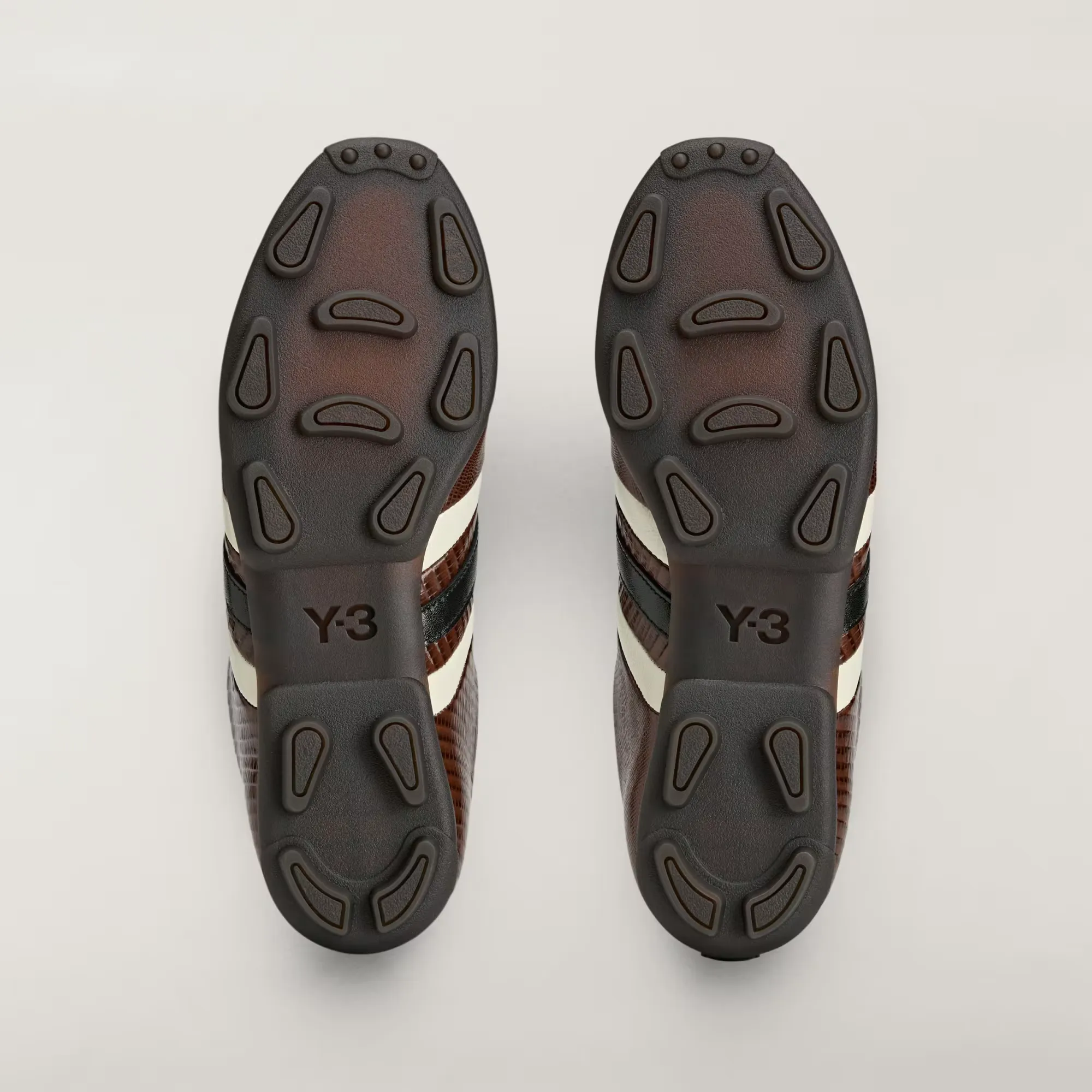 000000_Wales-Bonner-x-adidas-Y-3-The-Field-Lizzard_Cream-White-Dark-Brown-Core-Black_KI6114_img2