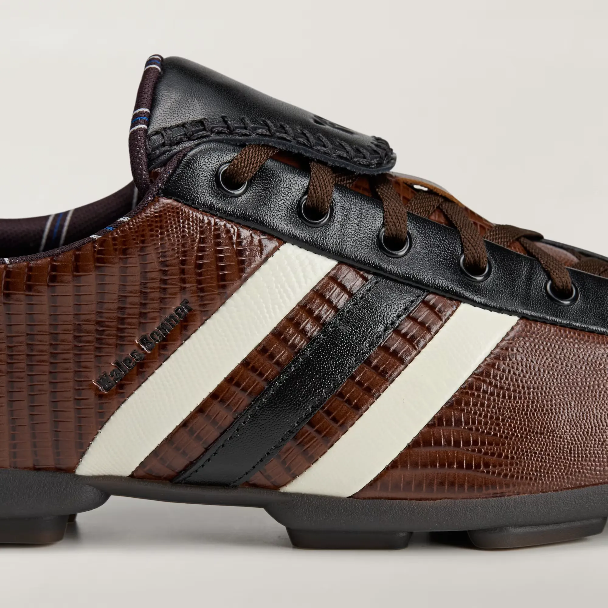 000000_Wales-Bonner-x-adidas-Y-3-The-Field-Lizzard_Cream-White-Dark-Brown-Core-Black_KI6114_img6