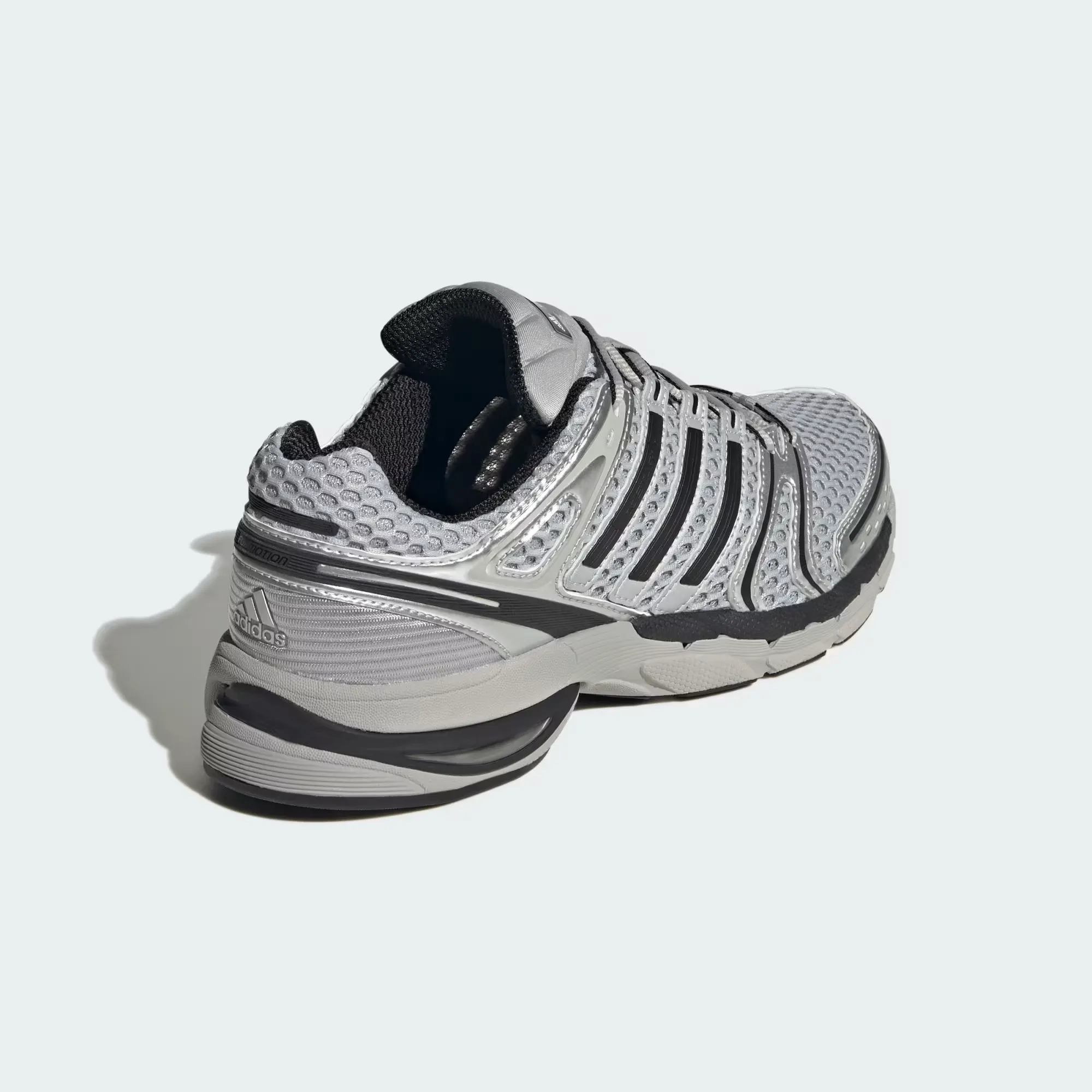 000000_adidas-Adistar-Control-5_Grey-Two-Core-Black-Silver-Metallic_KI6154_img4